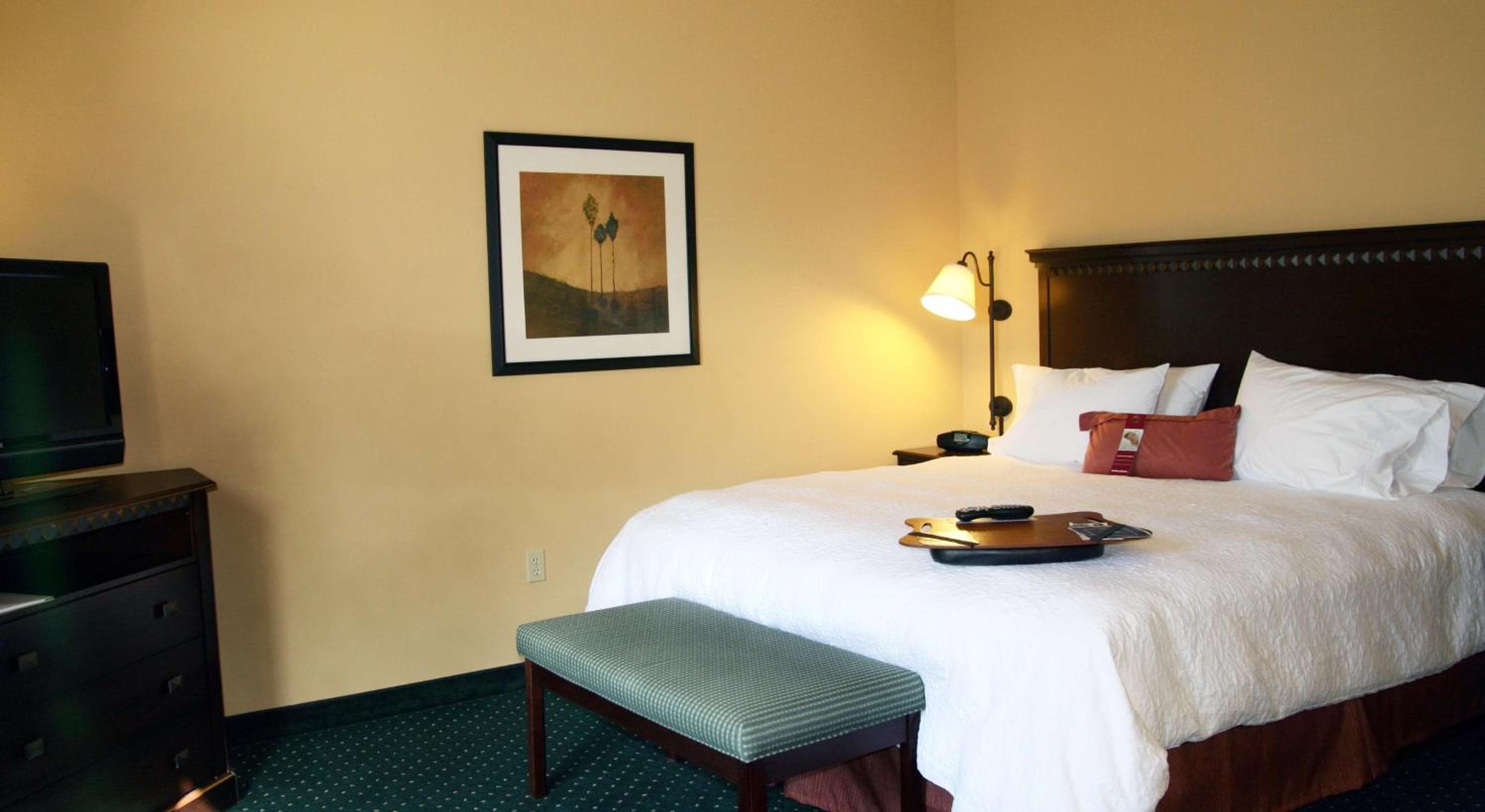 Hampton Inn & Suites Seal Beach