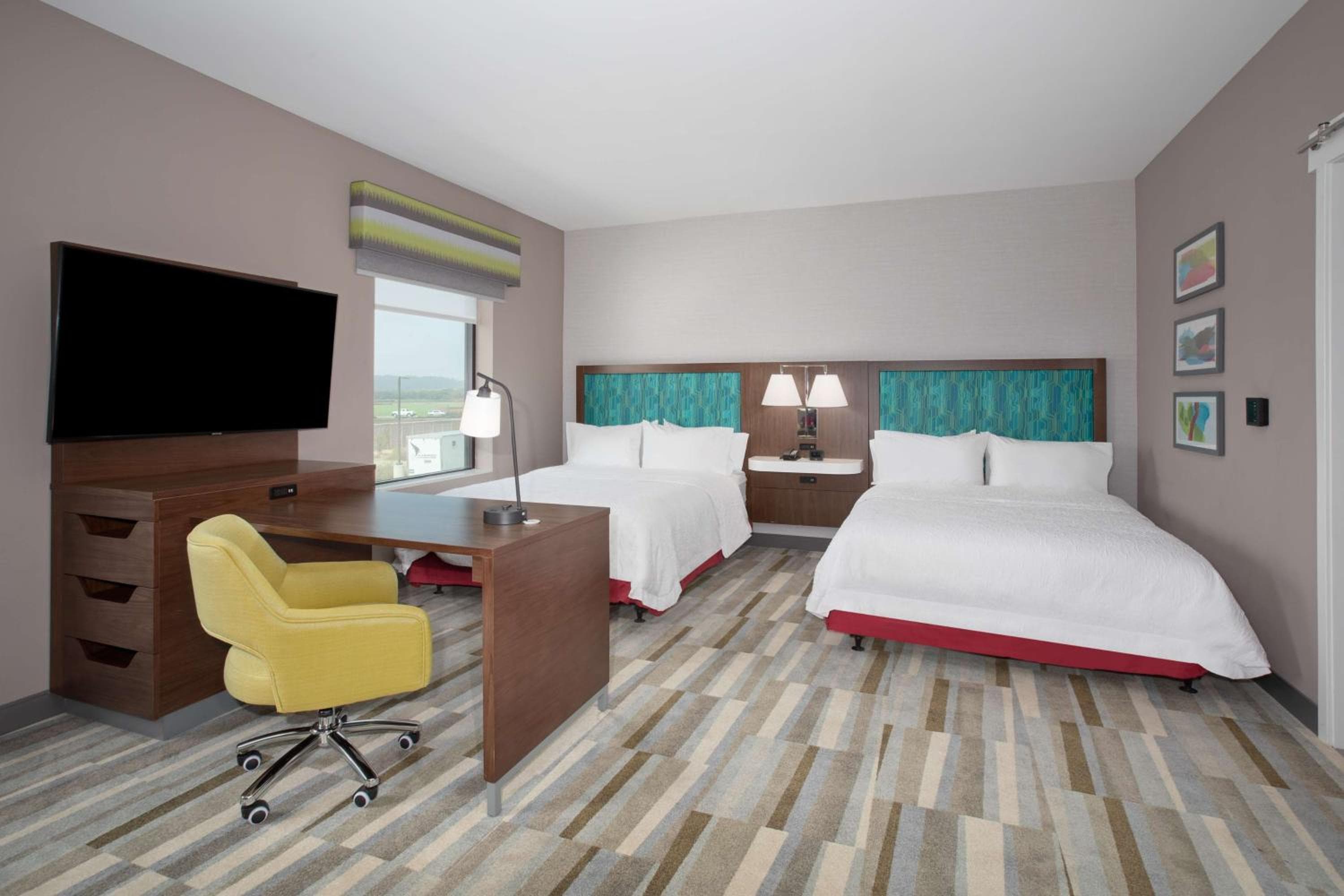 Hampton Inn & Suites Watsonville