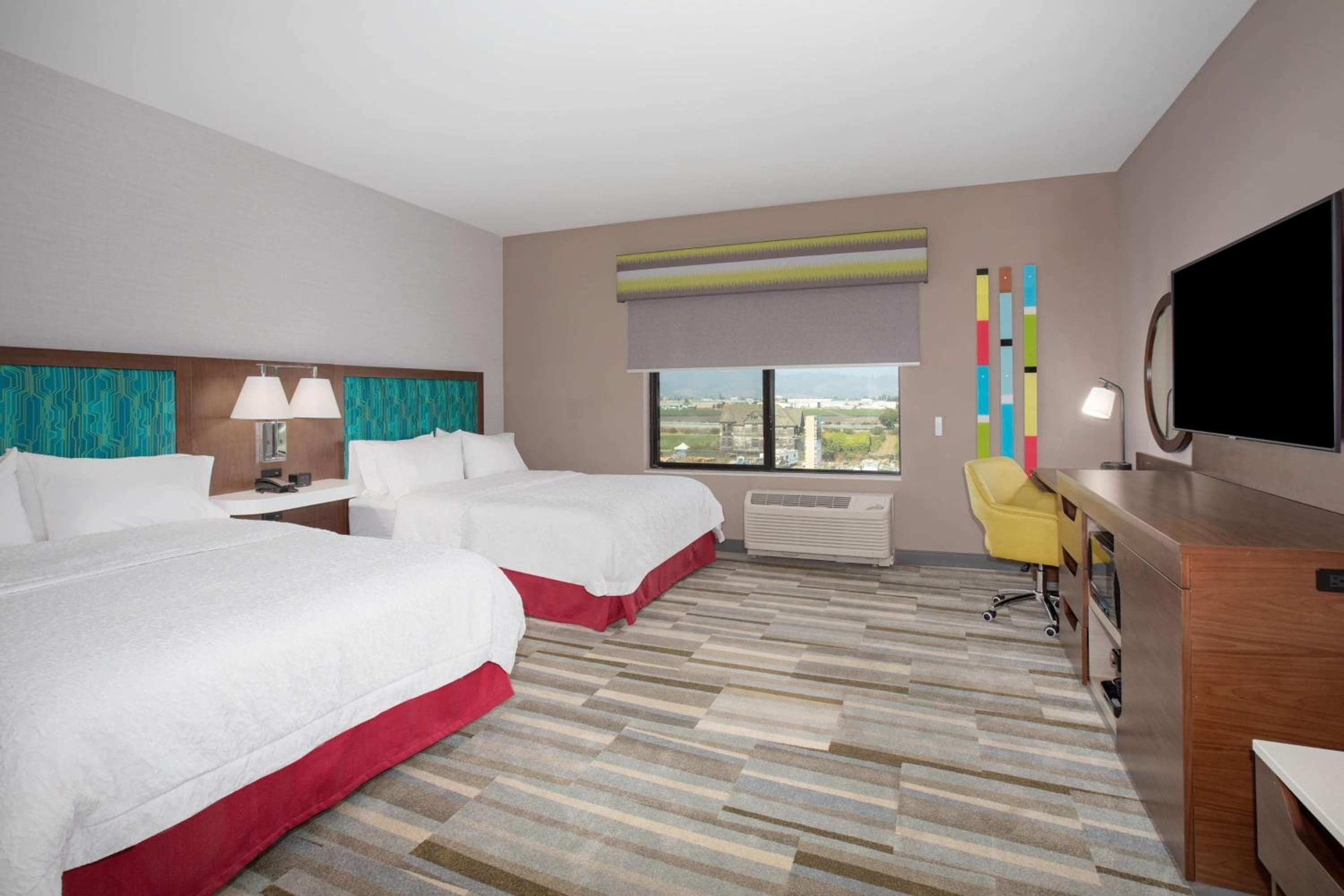 Hampton Inn & Suites Watsonville