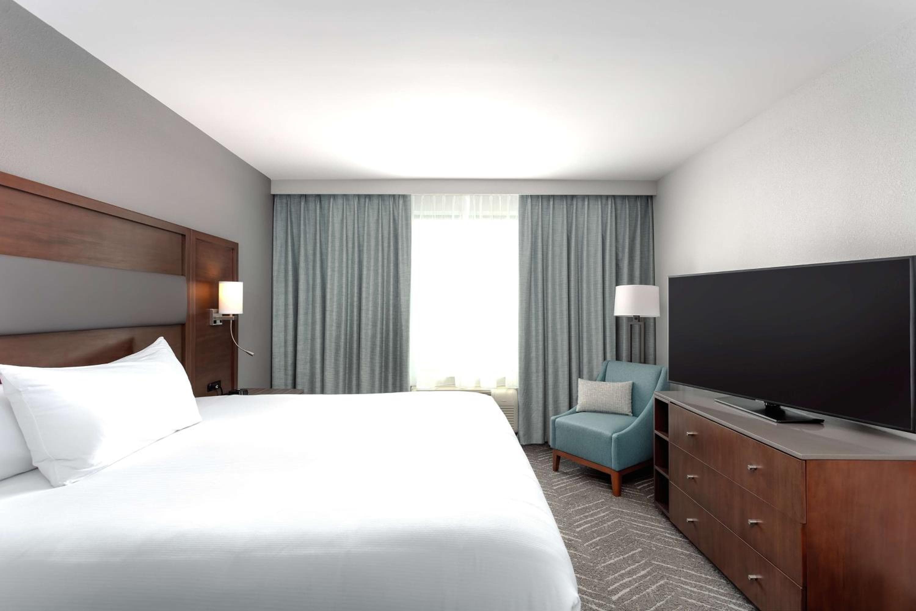 DoubleTree by Hilton Charleston Mount Pleasant