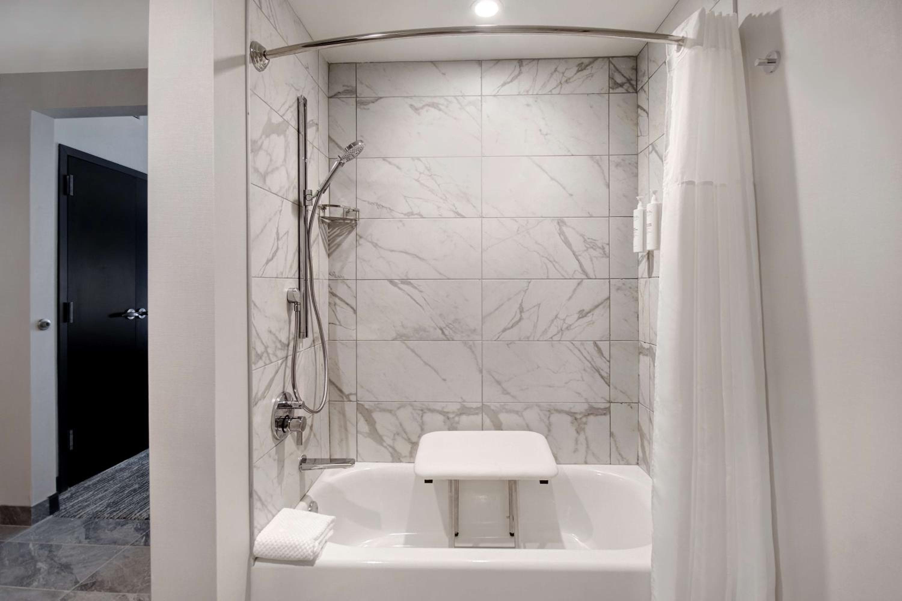 Embassy Suites By Hilton Alpharetta Halcyon