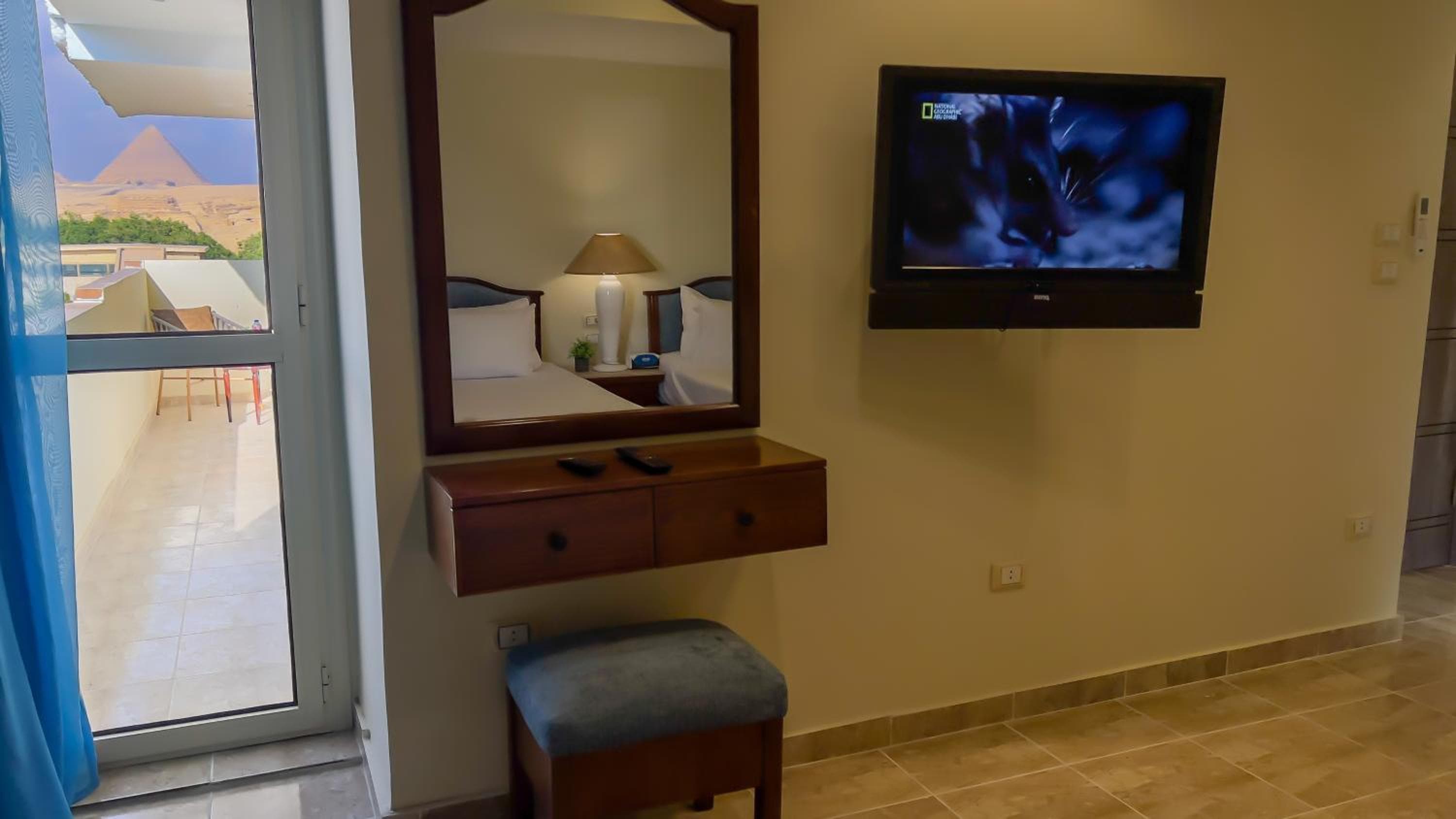 hotel room