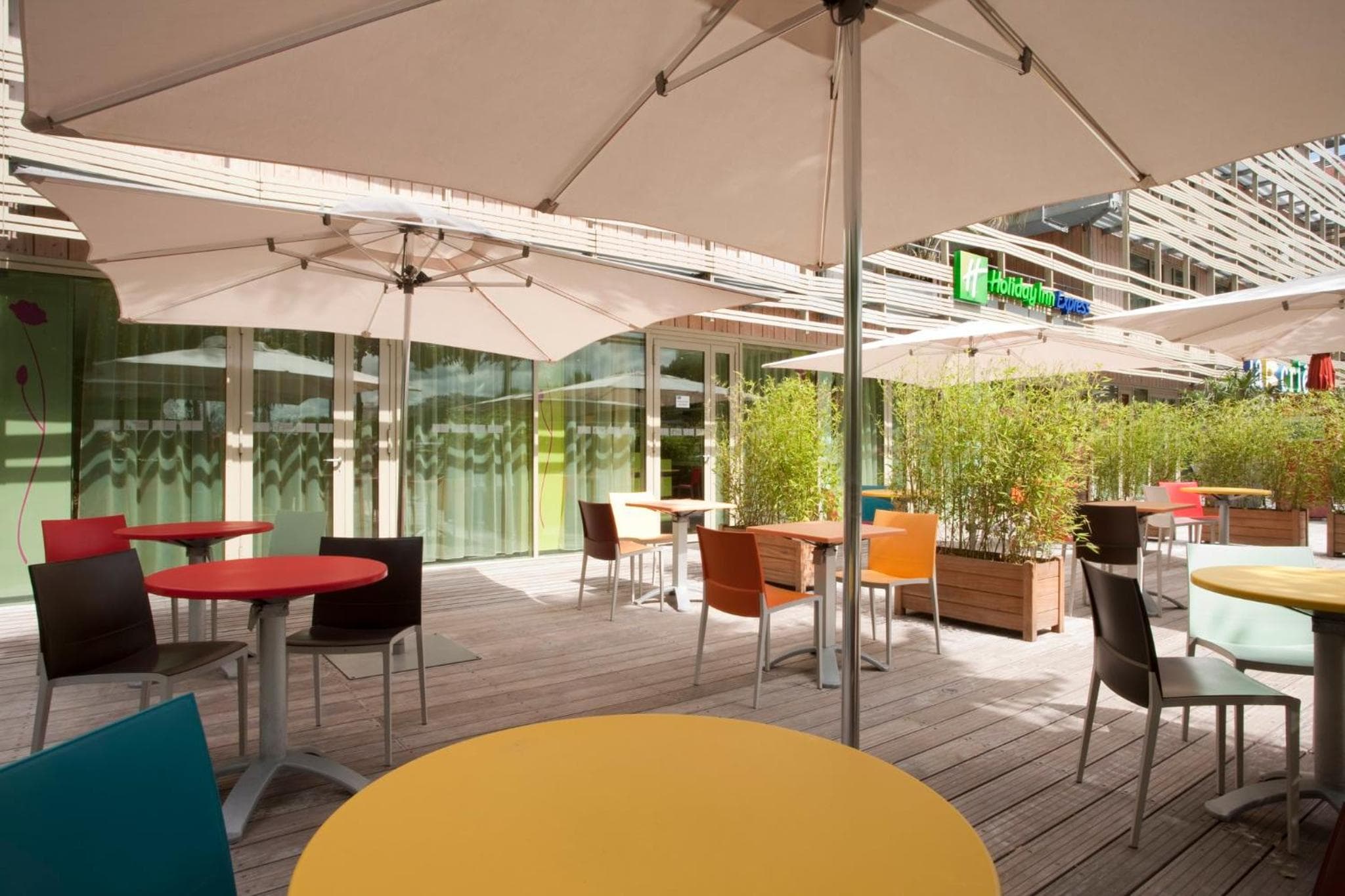 Holiday Inn Express Paris-Canal De La Villette by IHG