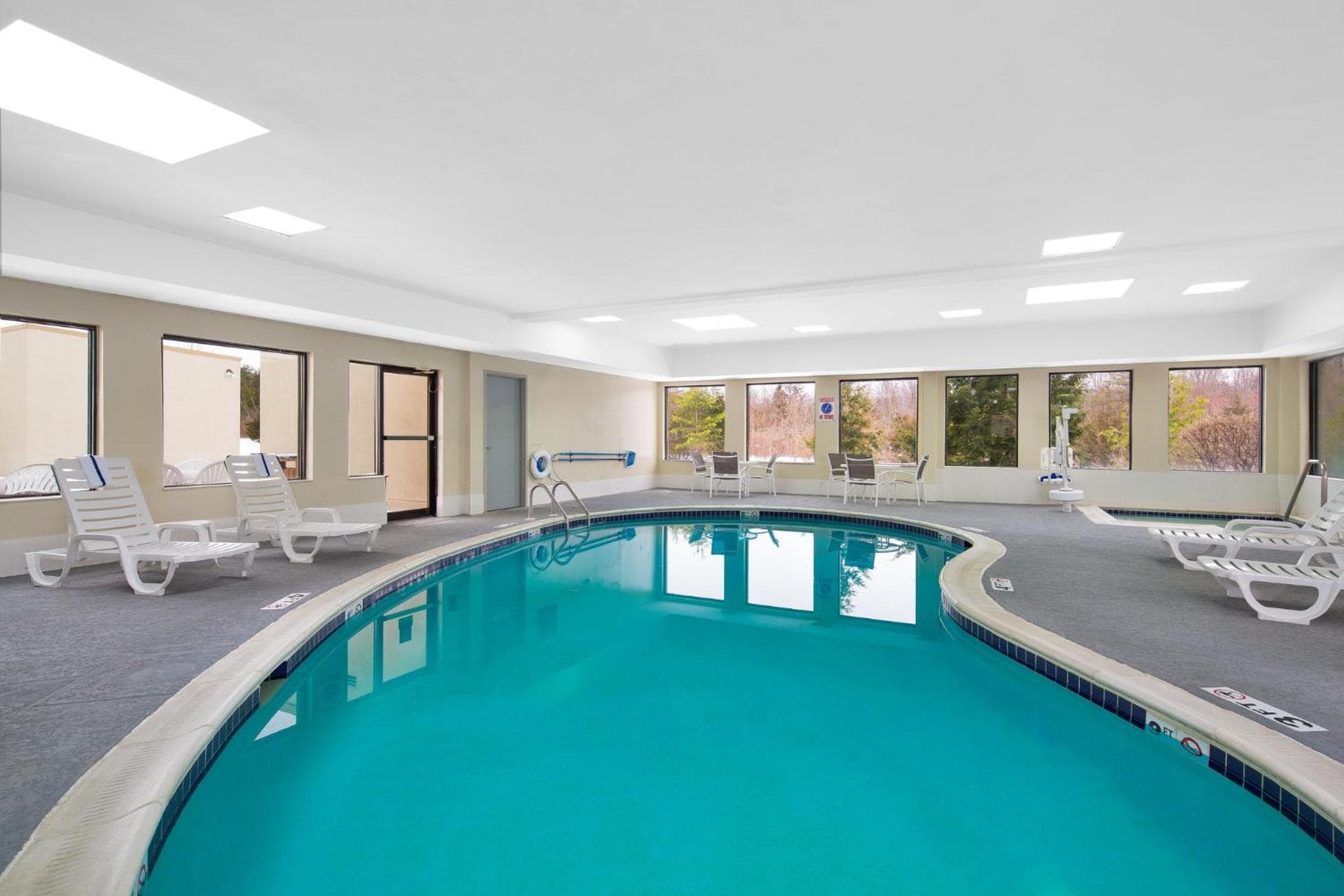 Holiday Inn Express Harrisburg I-81 - Hershey By IHG