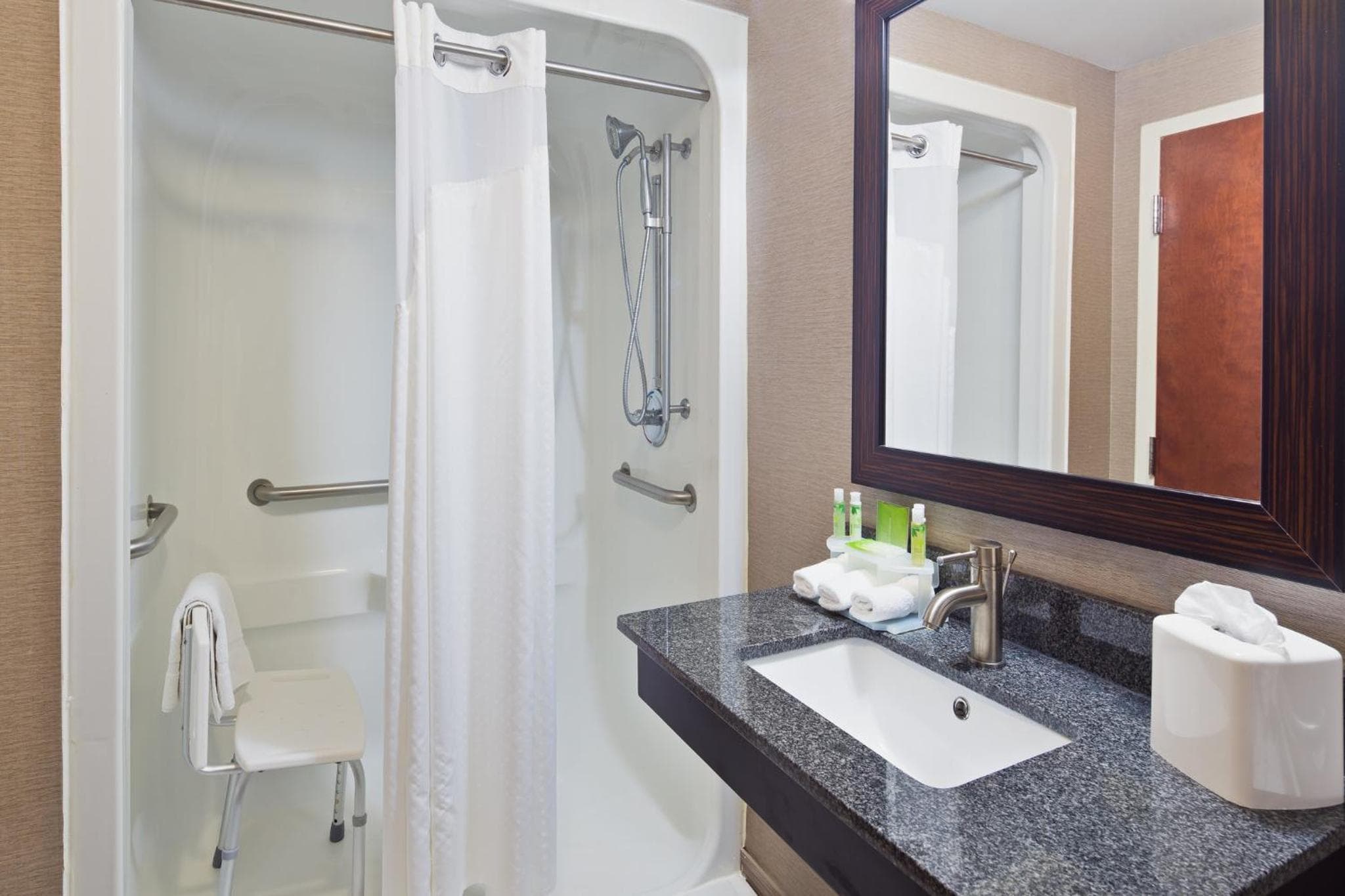Holiday Inn Express Harrisburg I-81 - Hershey By IHG
