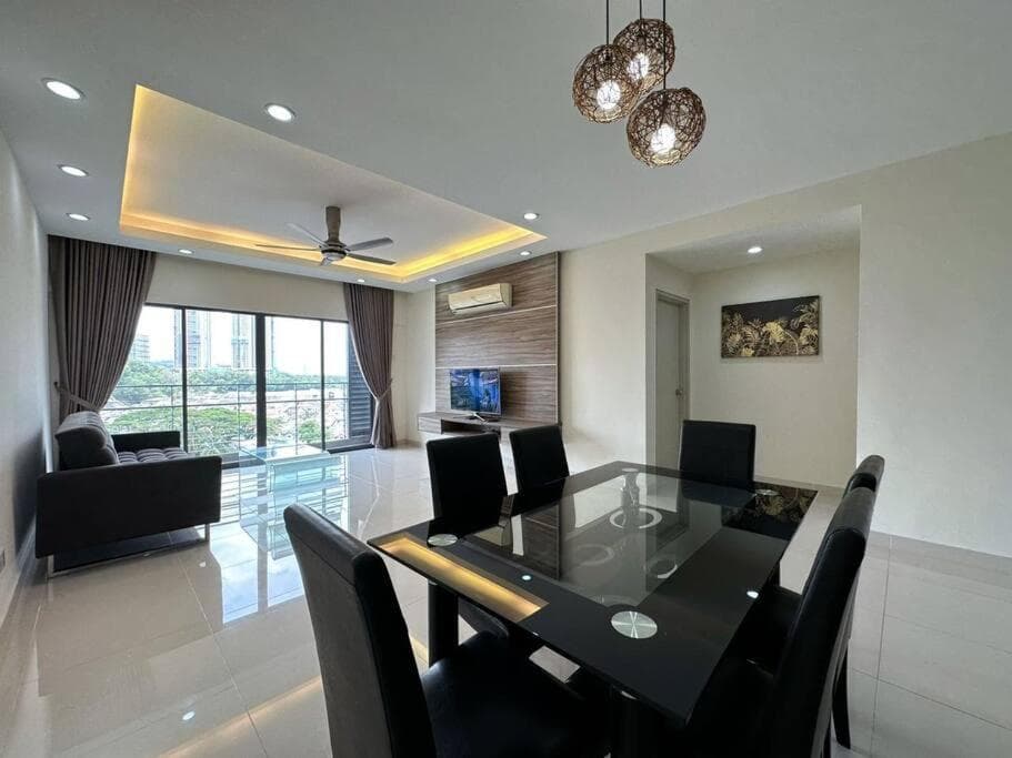 SetiaWalk Puchong 8-10Pax 3R2B IOI Mall Sunway