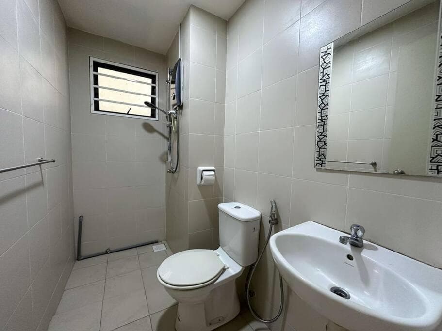 SetiaWalk Puchong 8-10Pax 3R2B IOI Mall Sunway