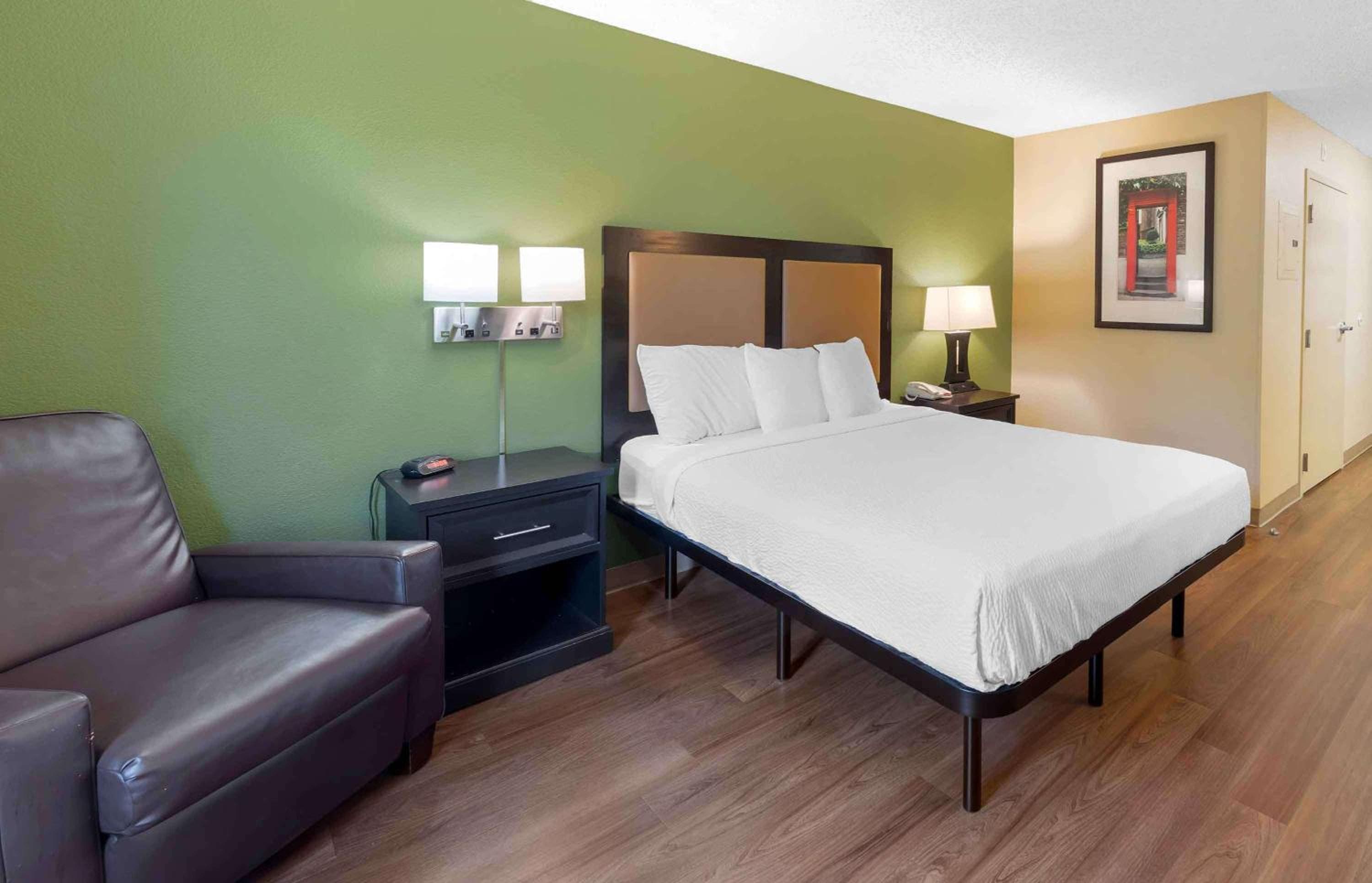 Extended Stay America Suites - Cleveland - Airport - North Olmsted