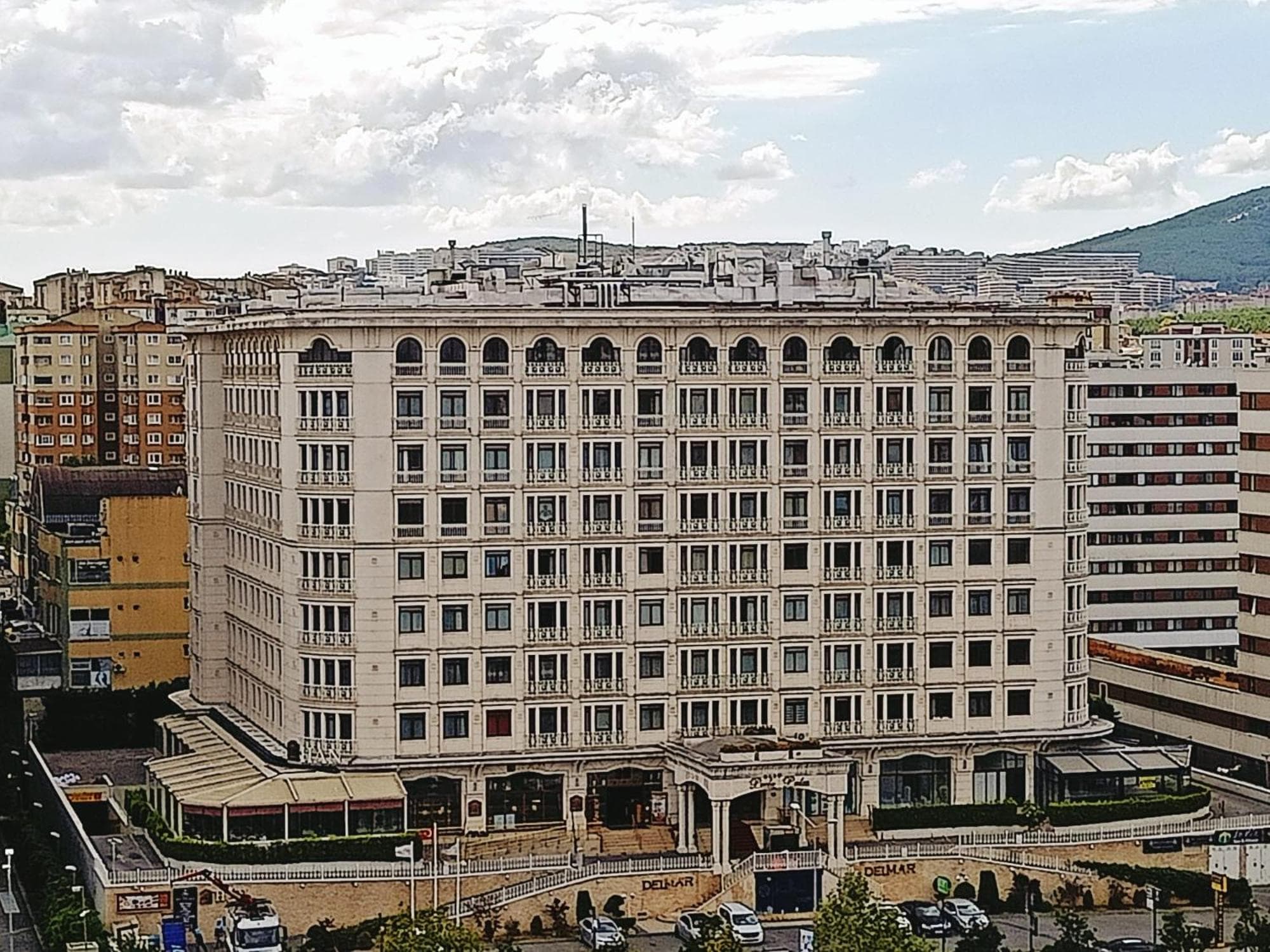NEW FALCON Palas OTEL