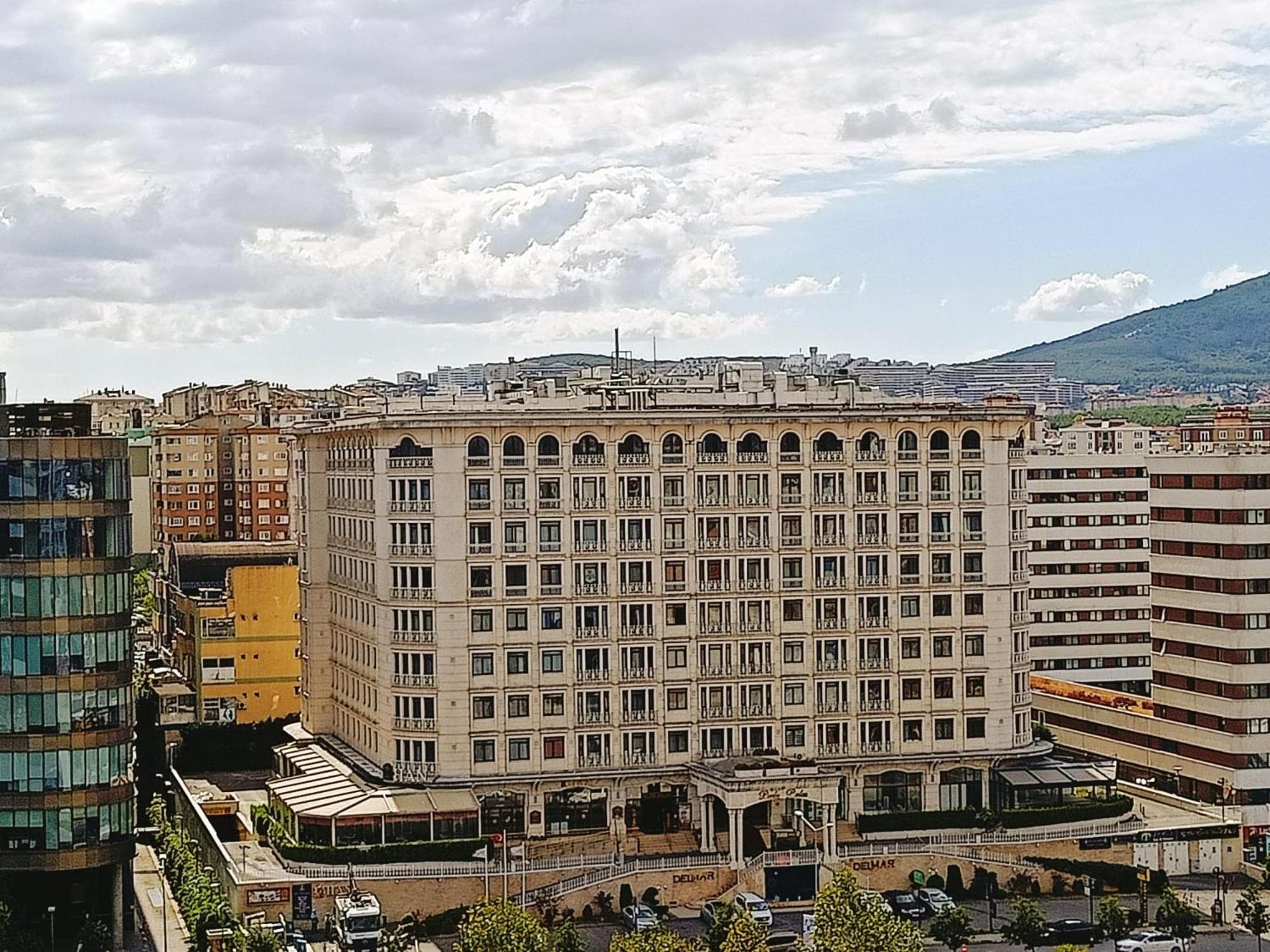 NEW FALCON Palas OTEL