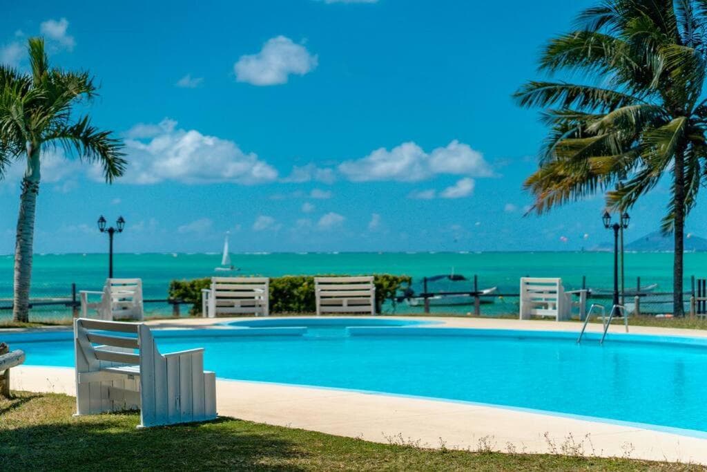 3 Bedroom Villa in Calodyne with Amazing Sea View