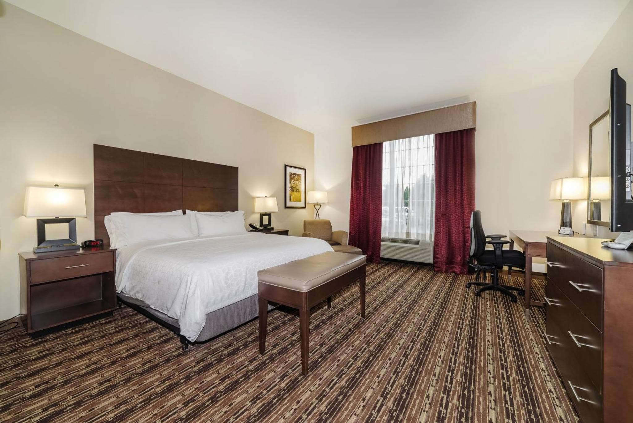Holiday Inn Express & Suites Aiken by IHG