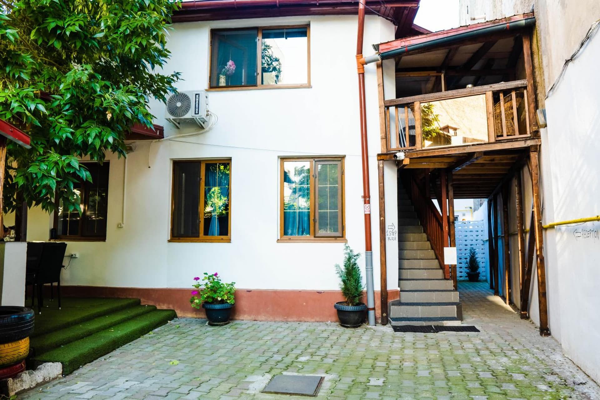HOSTEL SPORT BUCHAREST