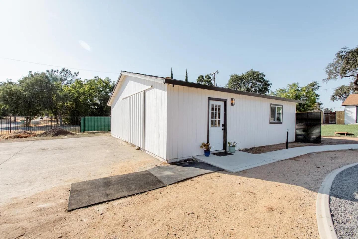 Beautiful spacious guest home