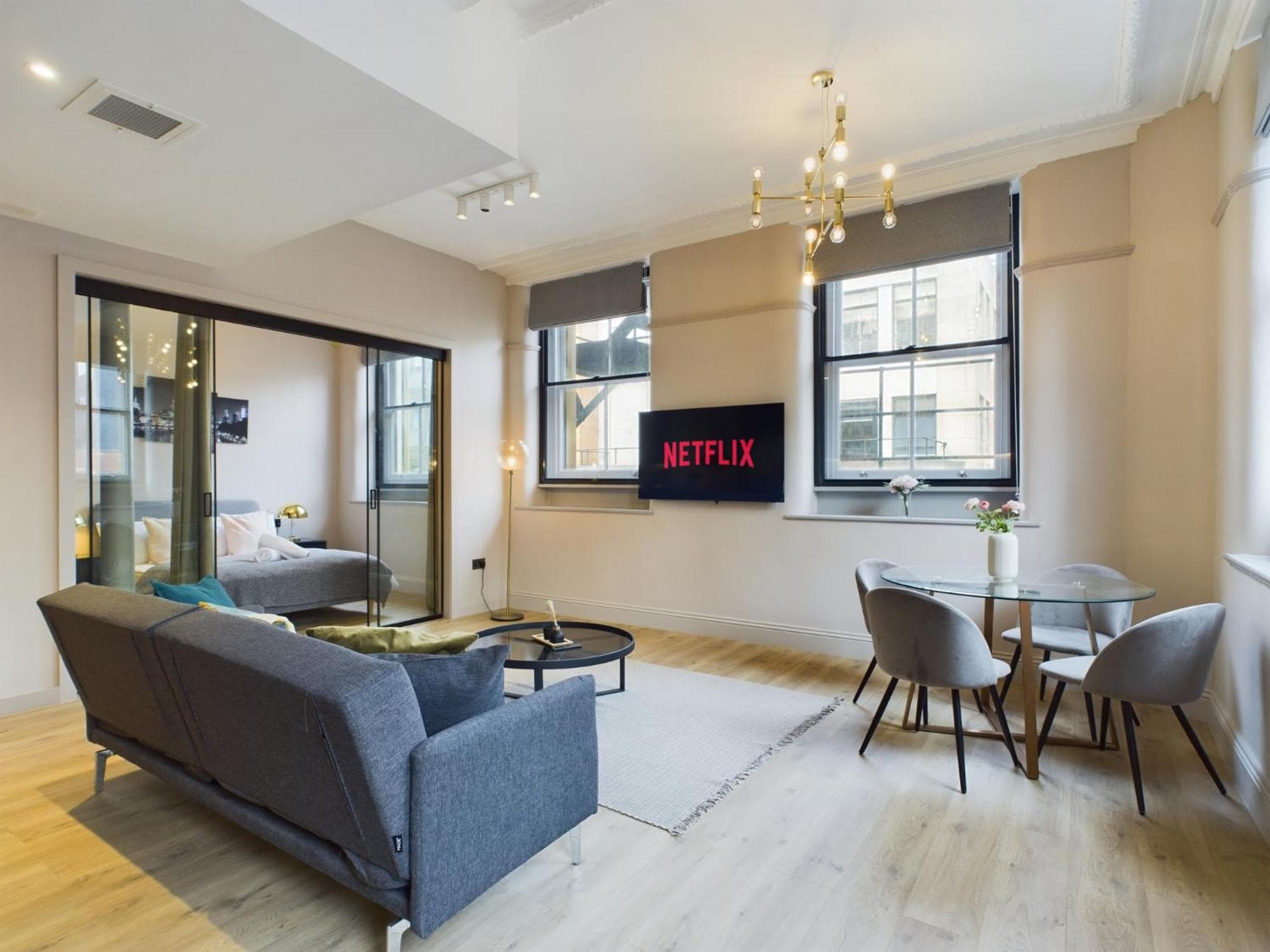 Classy 2bedroom City Centre Apt