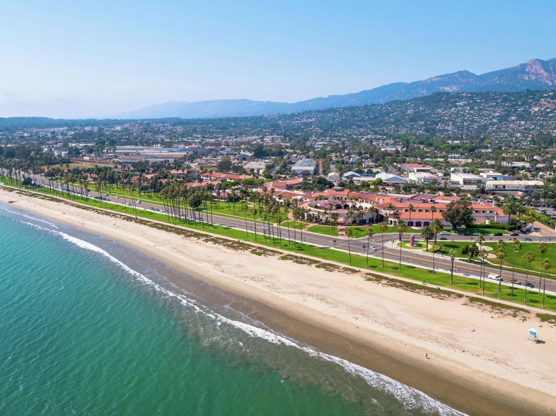 Hilton Santa Barbara Beachfront Resort