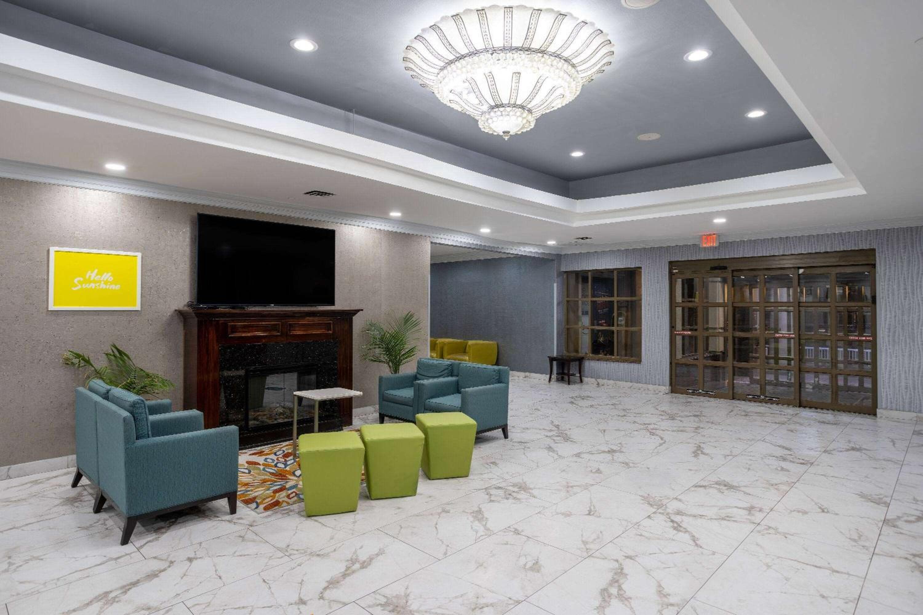 Days Hotel by Wyndham North Bergen
