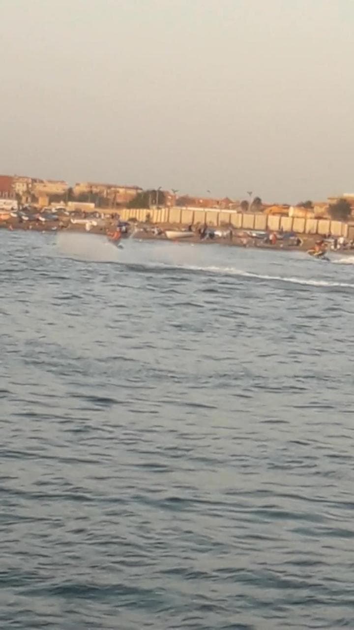 au bord de la mer