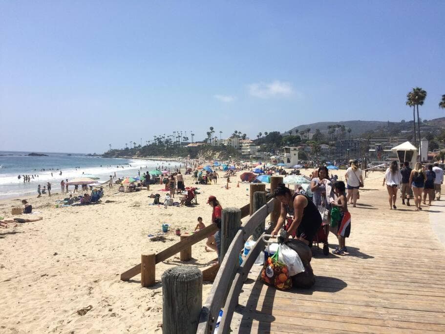 Laguna Beach Modern Home-beach across st/town 1blk