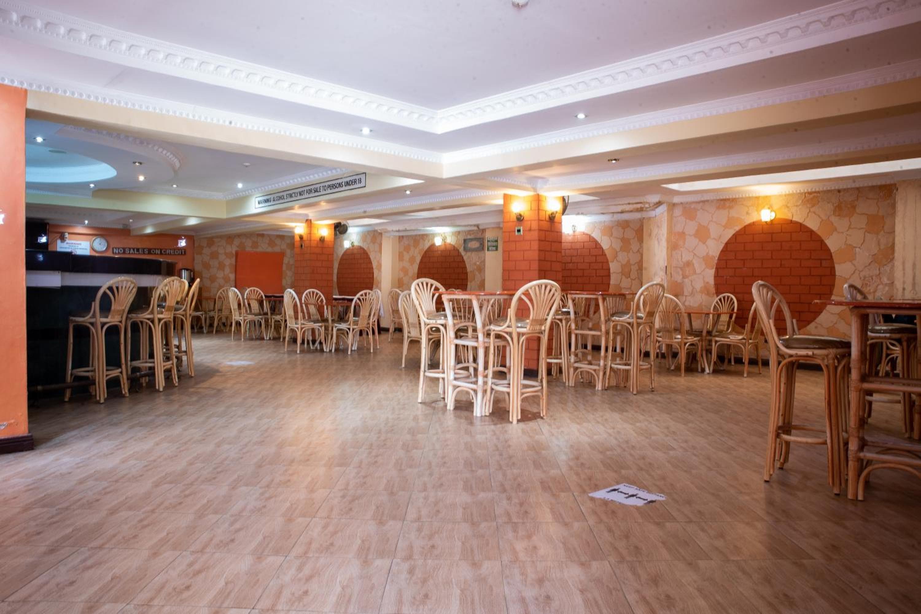 Jupiter Guest Resort - Langata