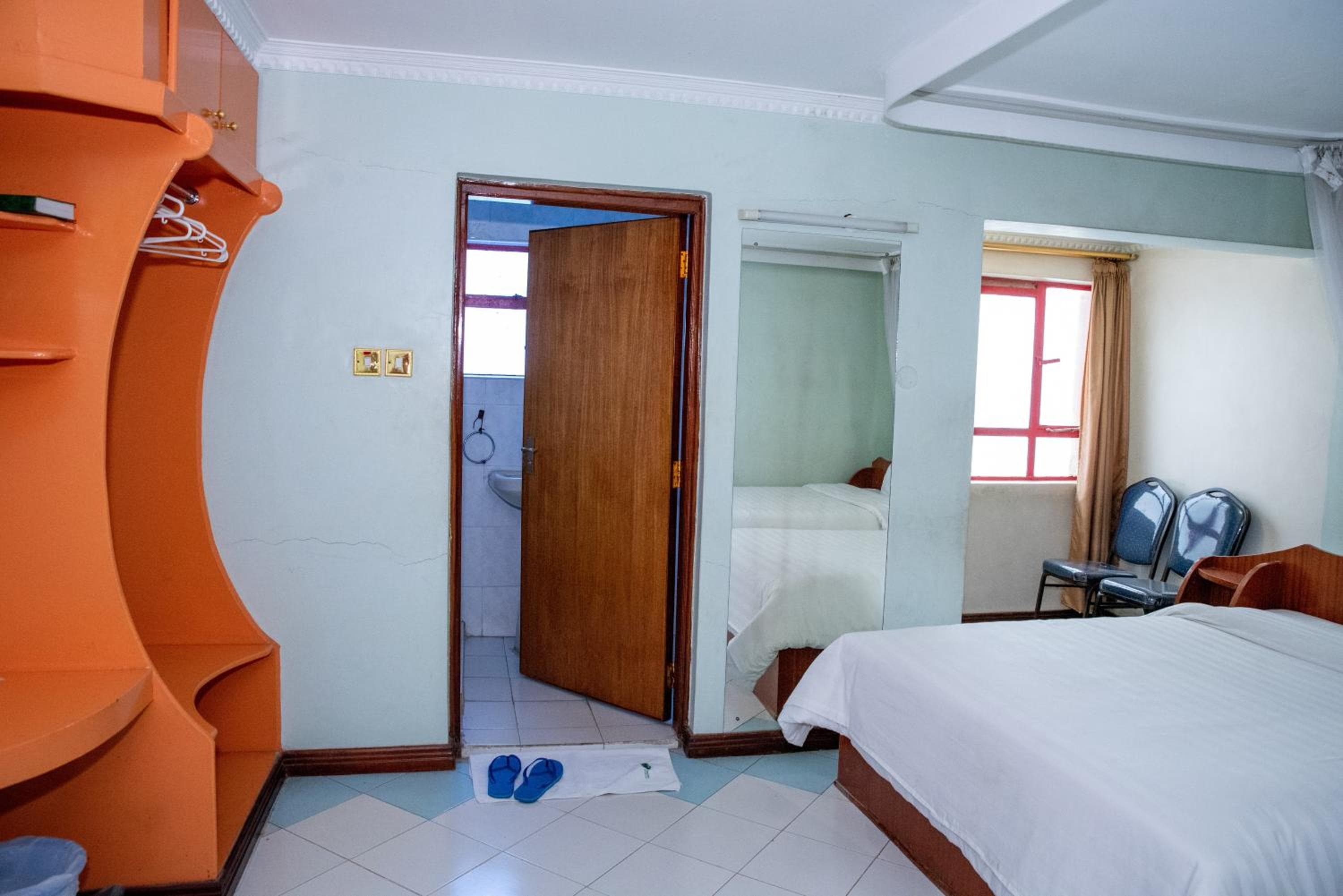 Jupiter Guest Resort - Langata