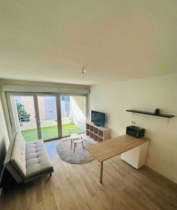 Appartement T2 + parking privatif - Centre ville