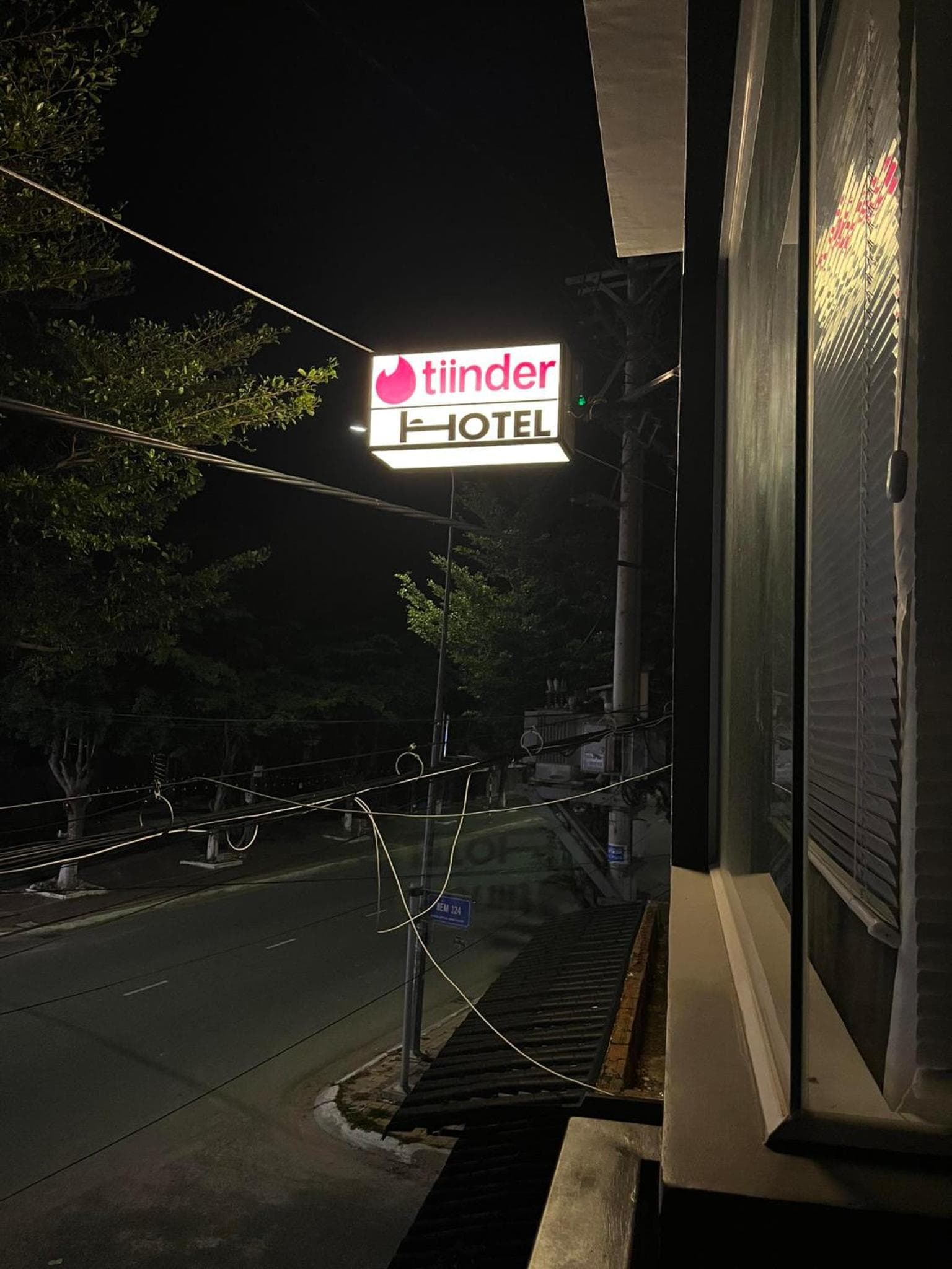 Tiinder Hotel