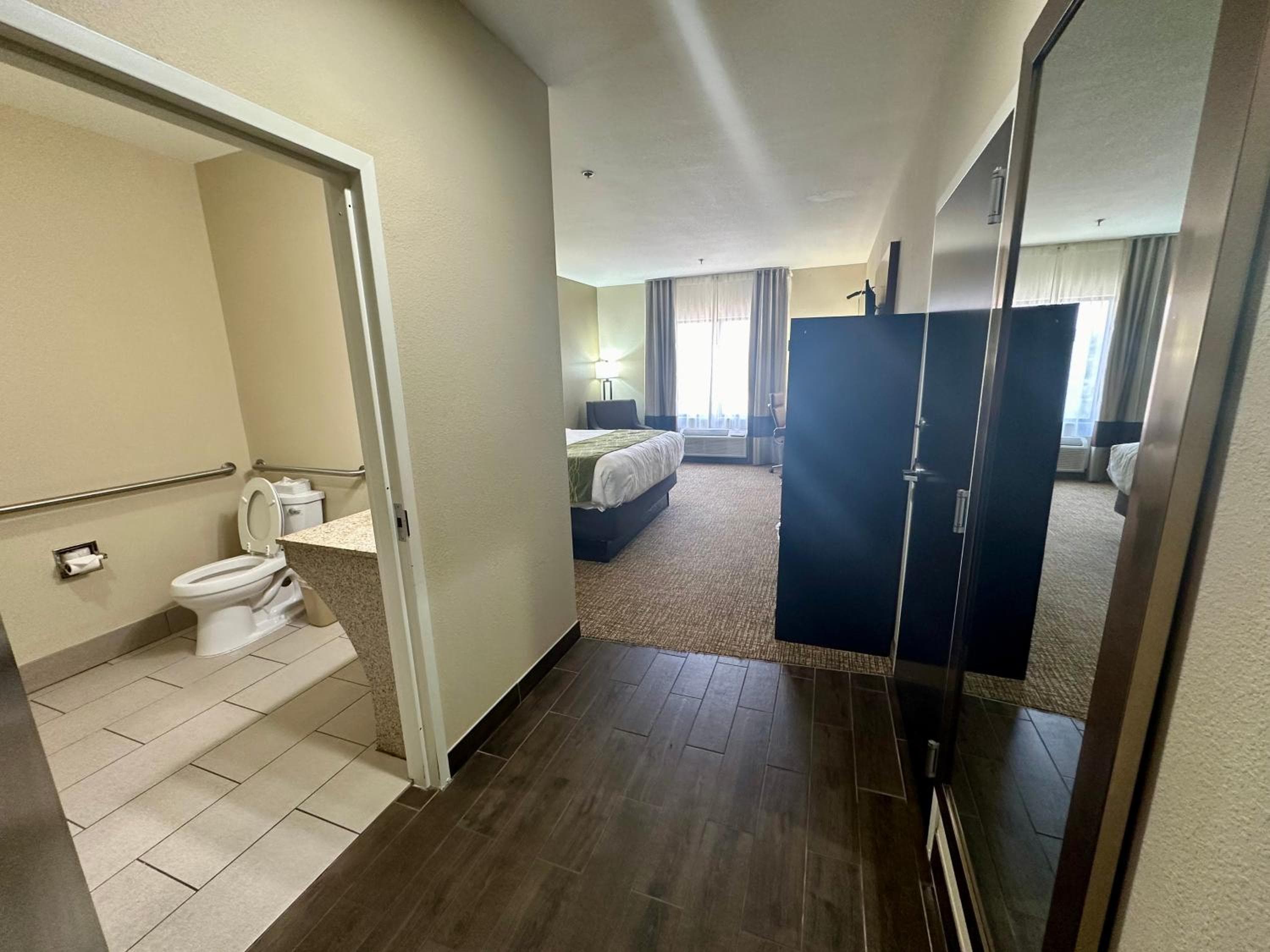 Comfort Inn & Suites Augusta West Near Fort Gordon
