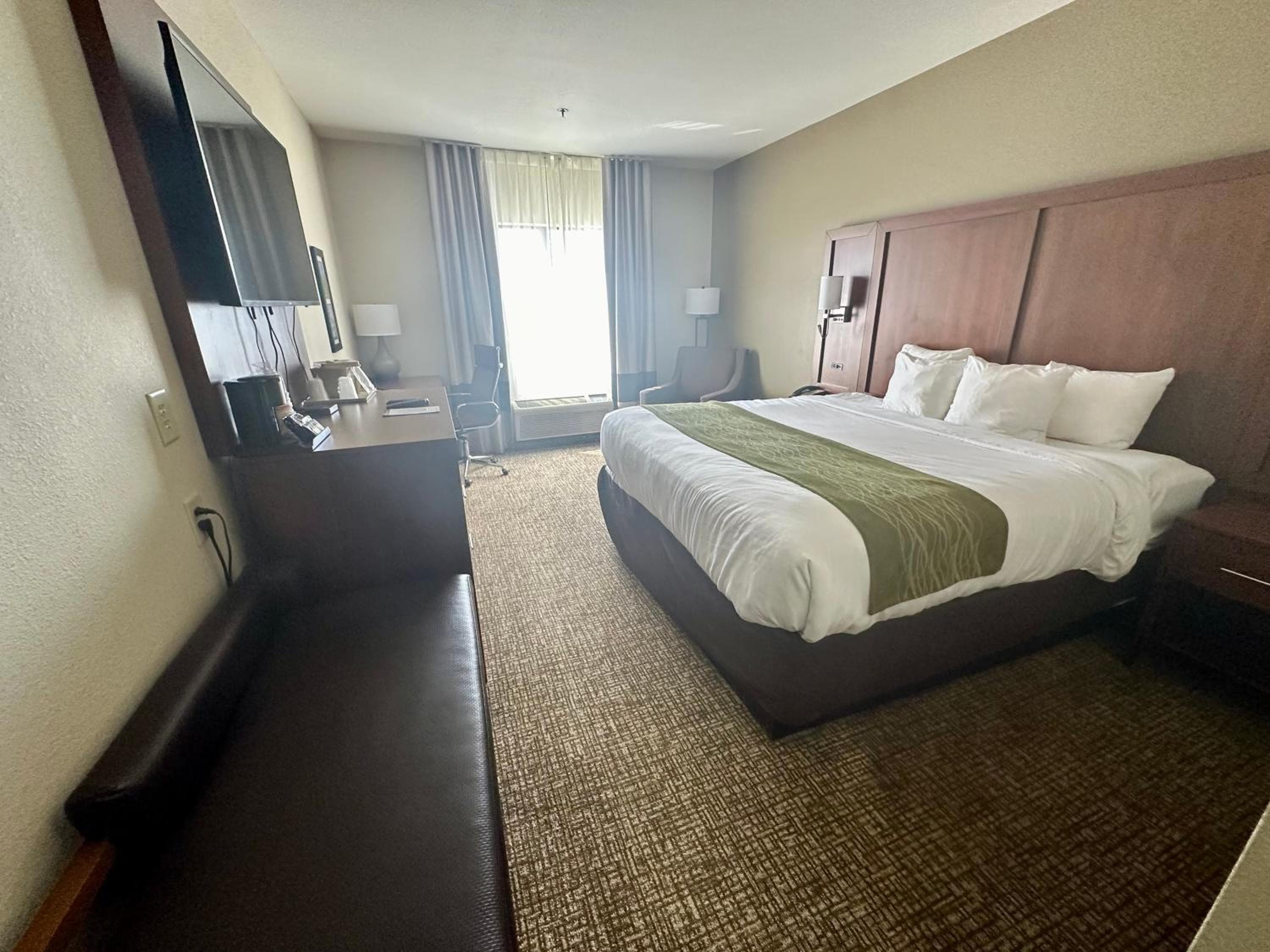 Comfort Inn & Suites Augusta West Near Fort Gordon