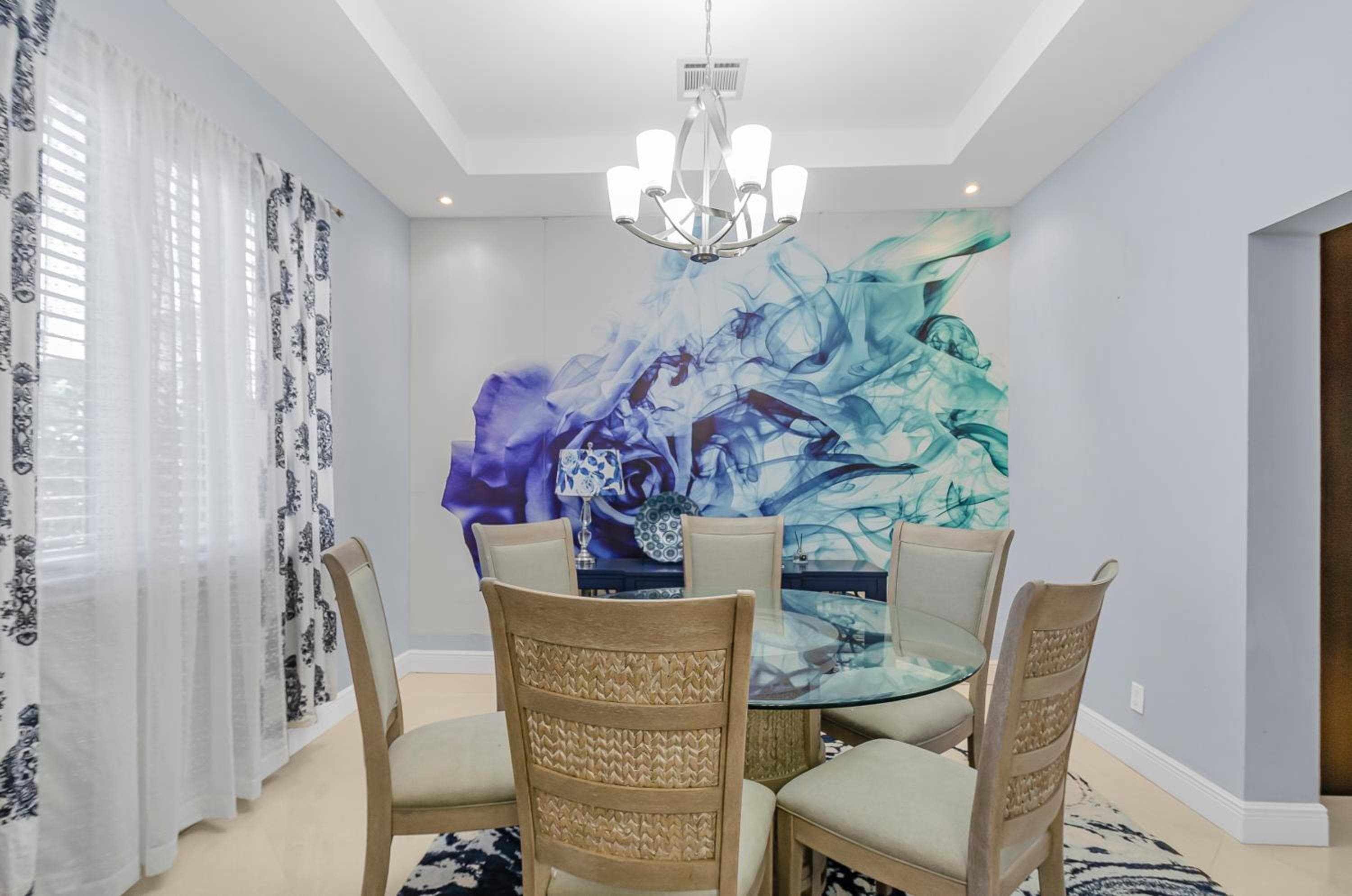 Blu Diamond Luxury Estate