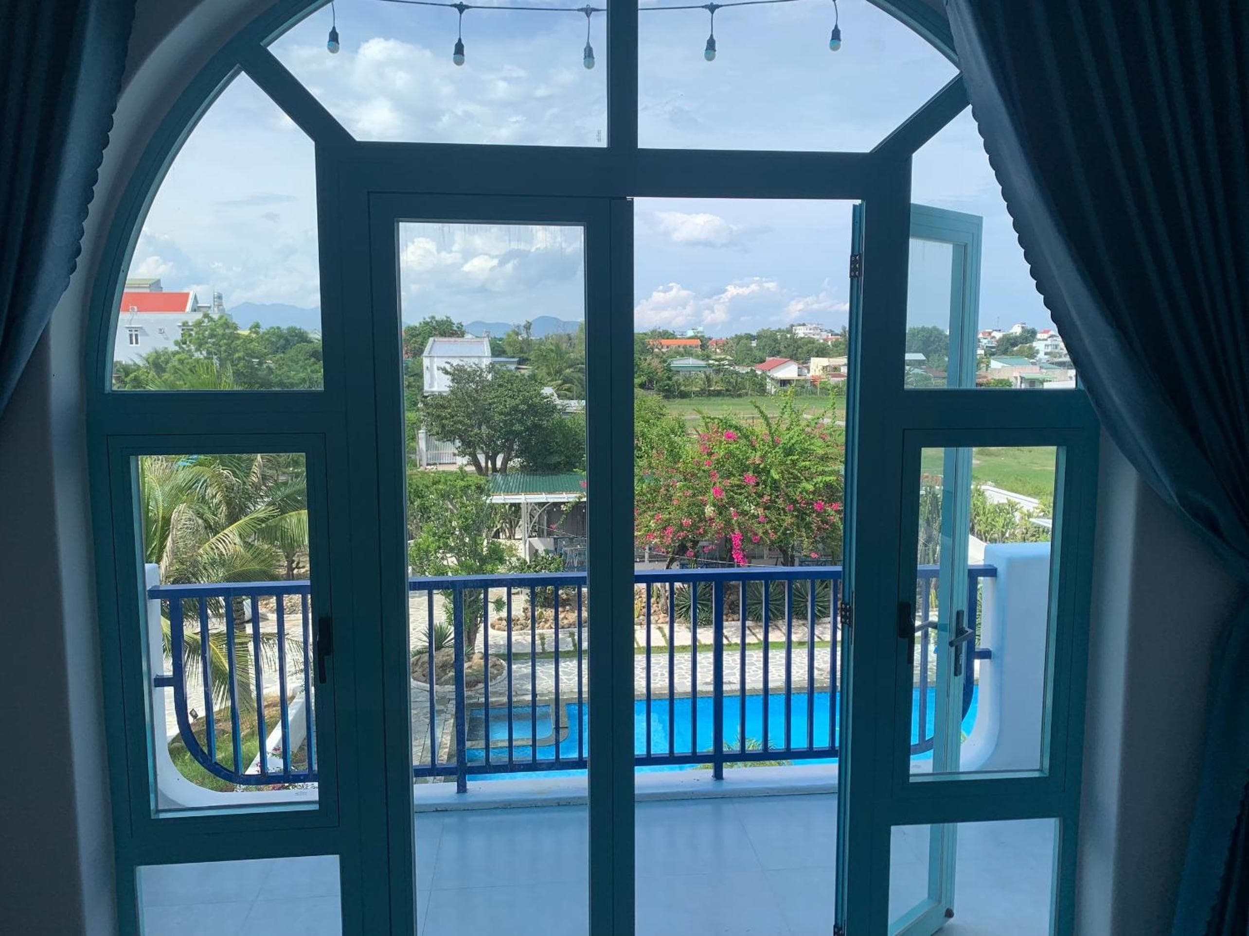 Santorini Villa Cam Ranh