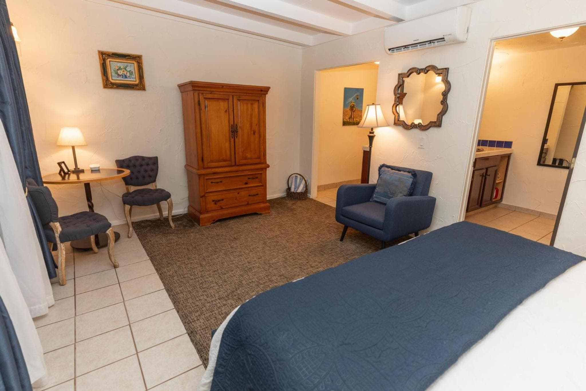 Old Ranch Inn - Adults Only 21 & Up