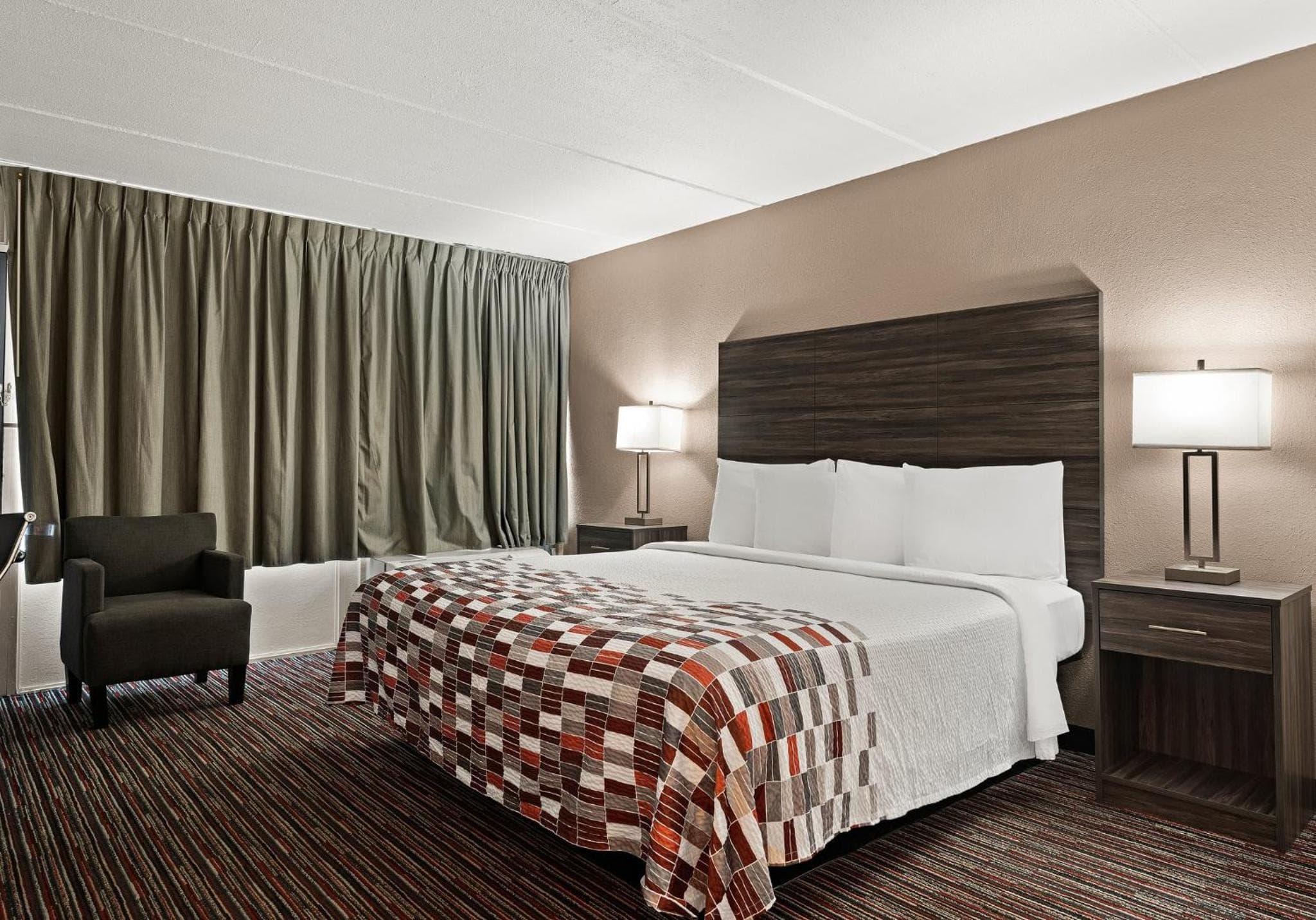 Red Roof Inn Reading