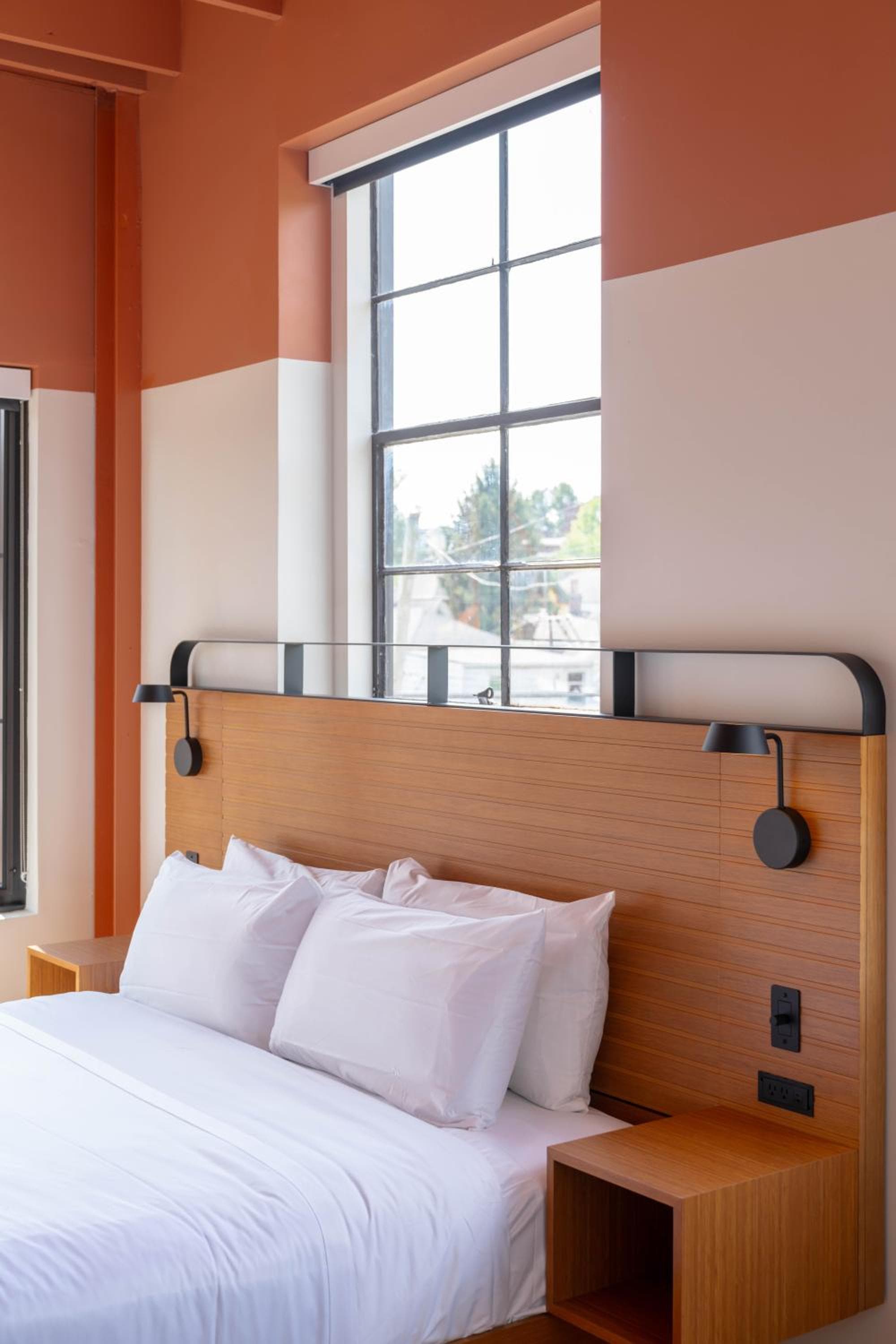 The Myriad Hotel Louisville, Tapestry Collection by Hilton