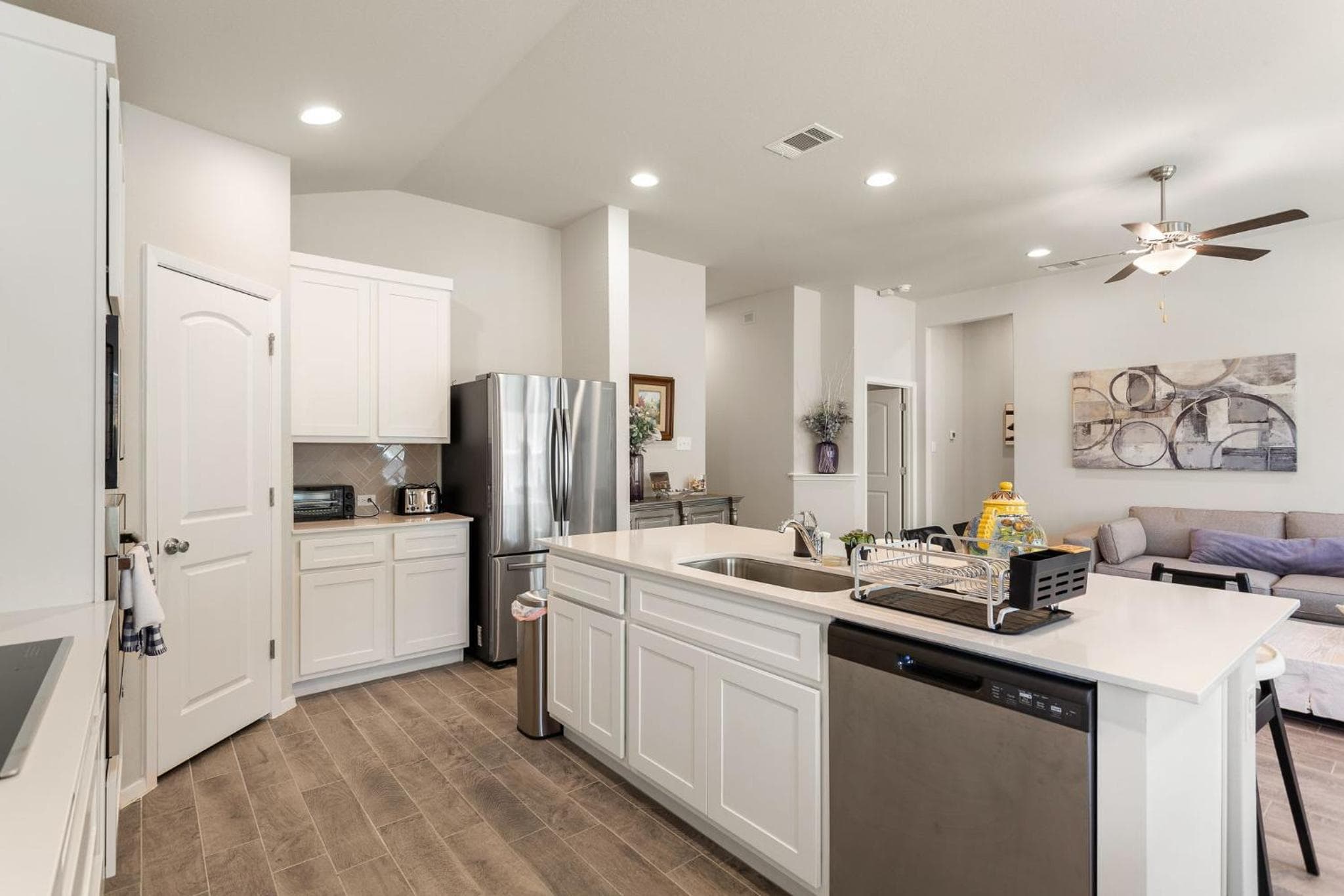 Brand New Lake Travis by Barcle