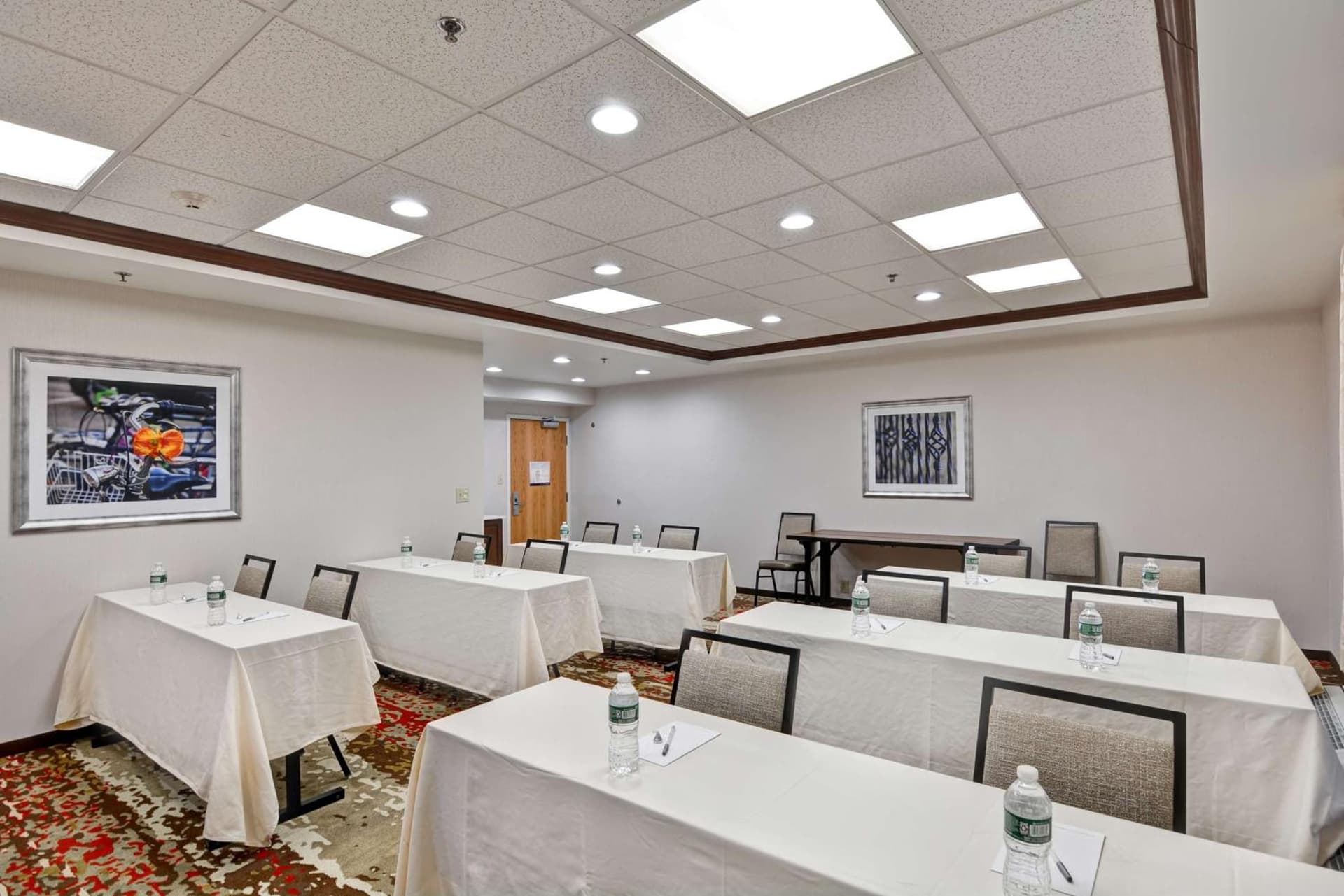 Hampton Inn Albany-Wolf Road