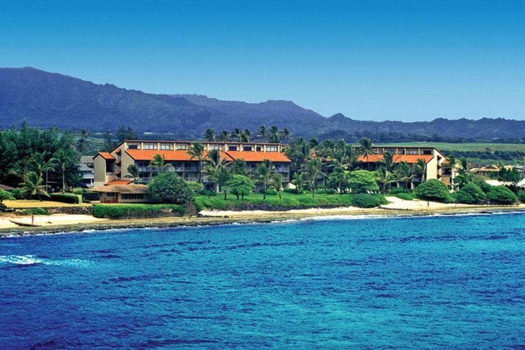 1BR Condo at Oceanfront Resort Kapaa Shore