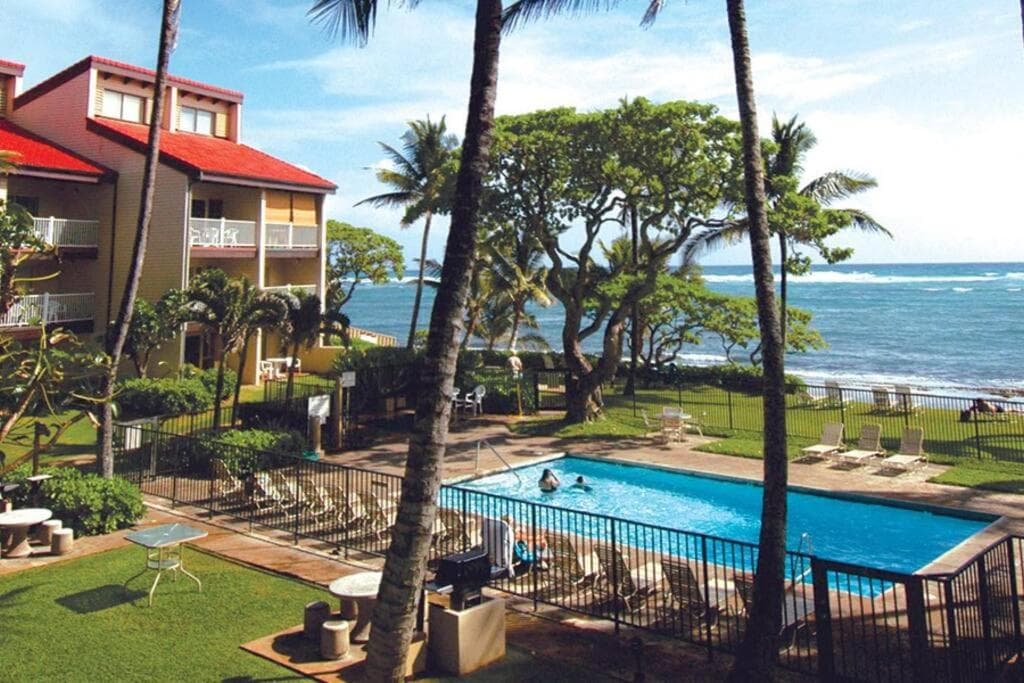 1BR Condo at Oceanfront Resort Kapaa Shore
