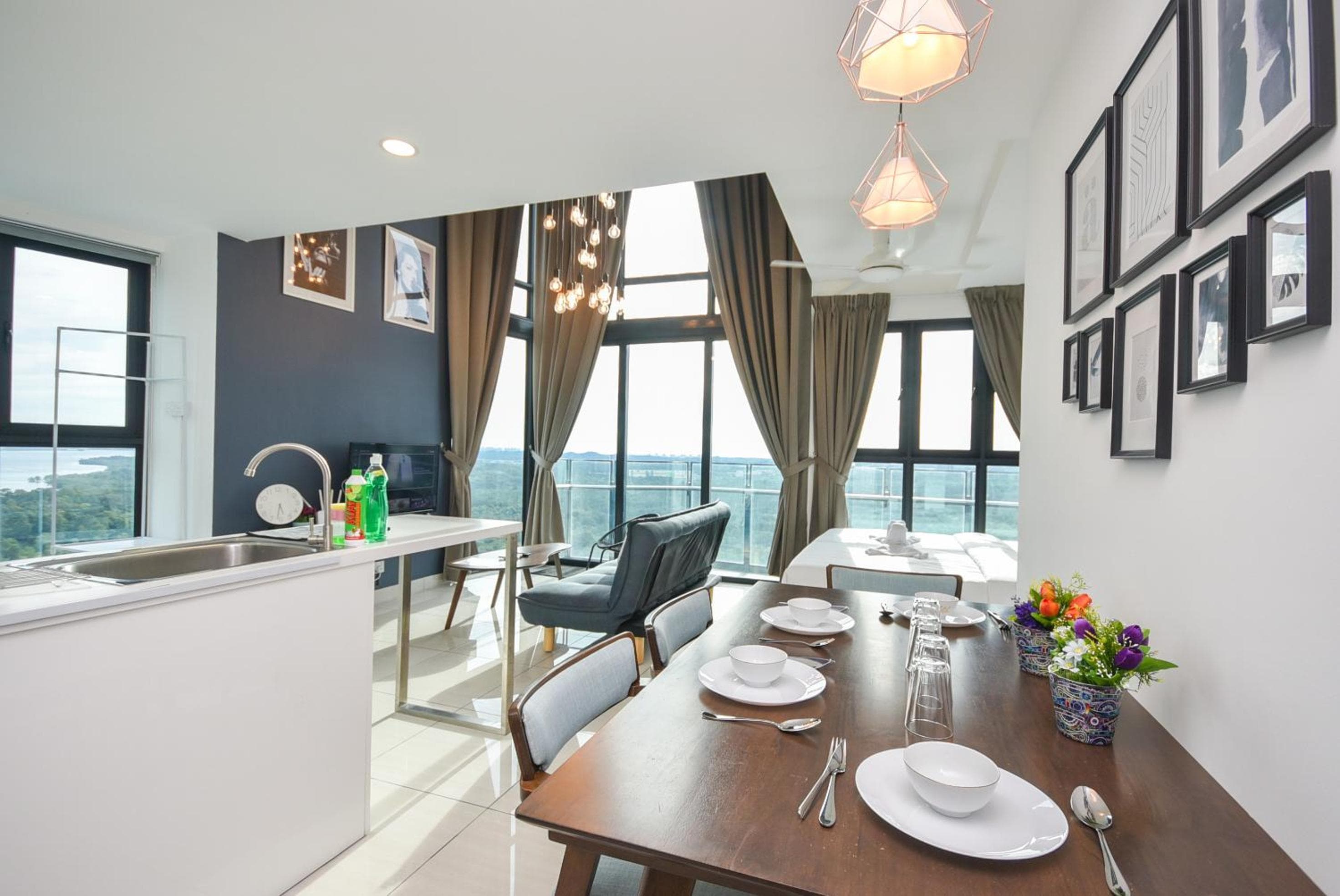 Almas Suite by Nest Home【Puteri Harbour & LEGOLAND】