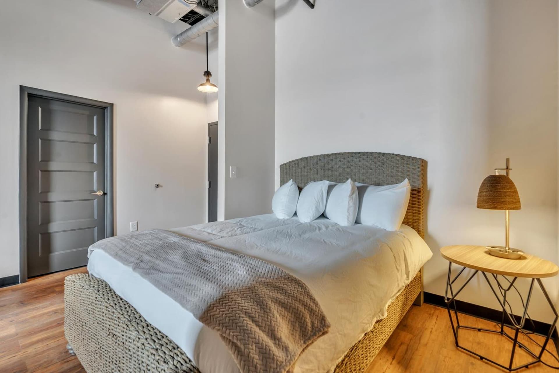 Hoppy Hideaway: Coastal Loft with a Brewery Twist