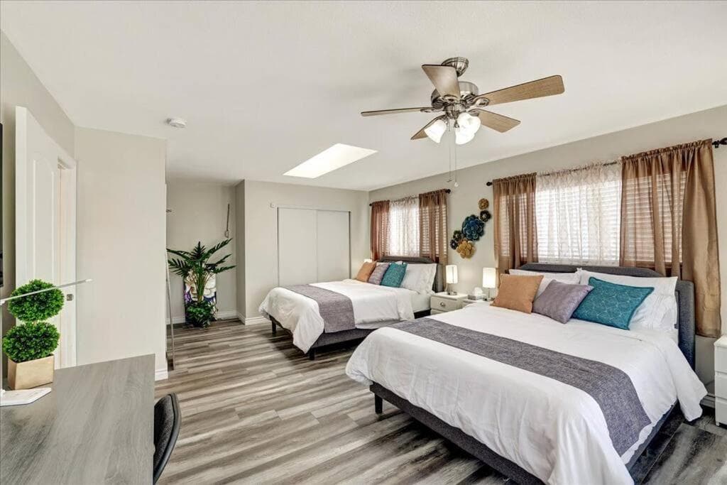 Family/Pet friendly home-Redlands-CA
