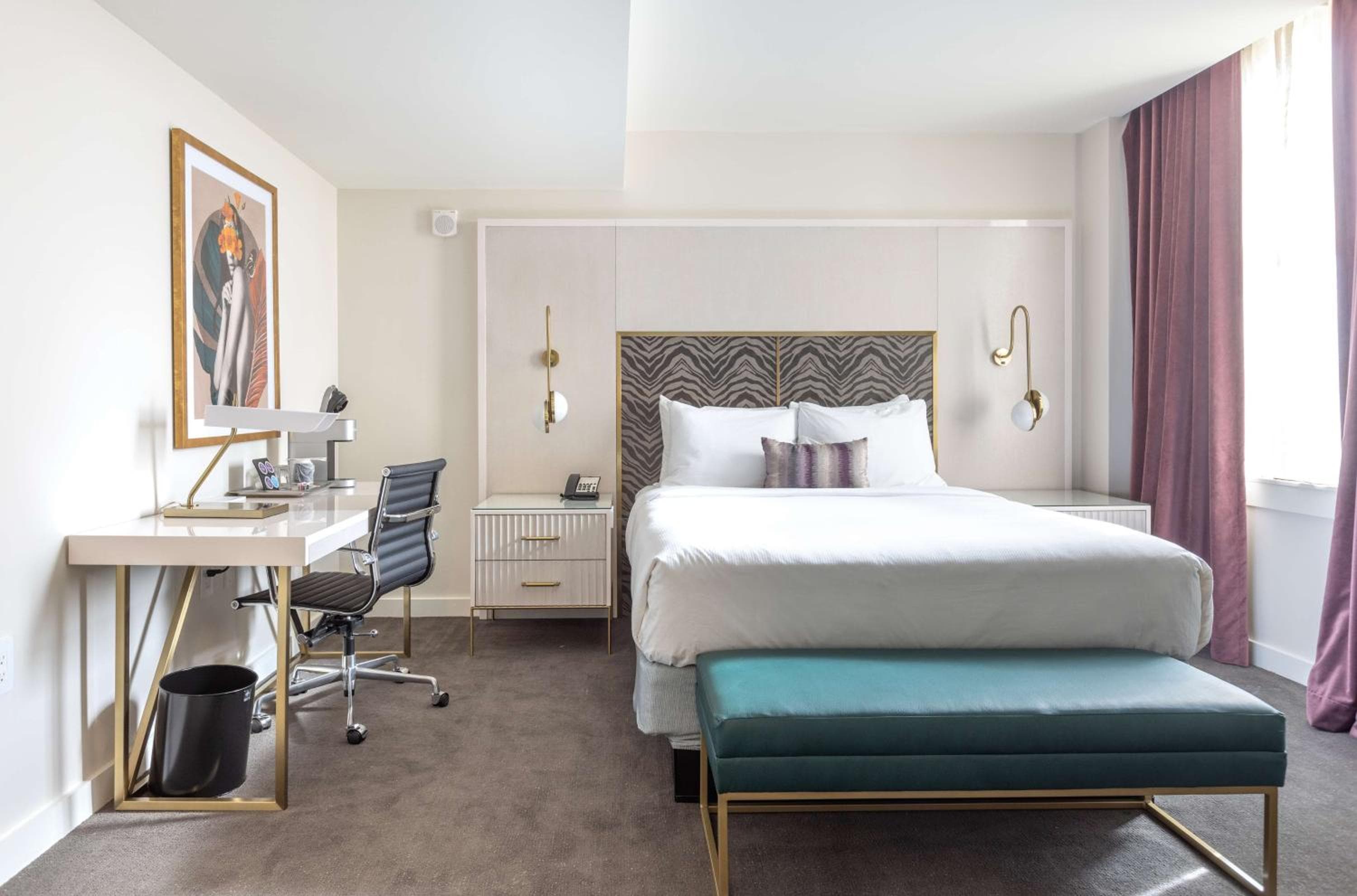 The Kelly Birmingham, Tapestry Collection By Hilton