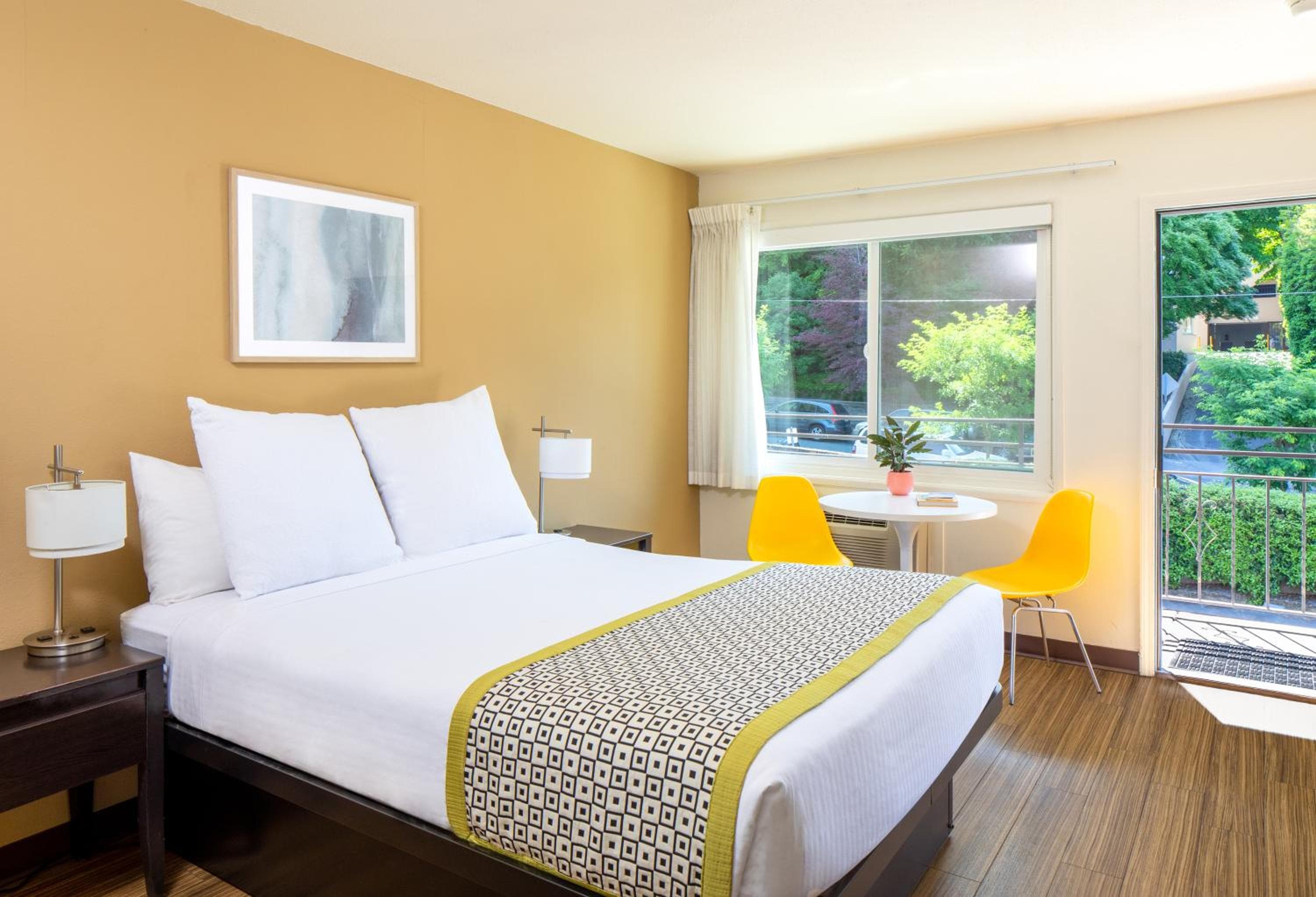 Park Lane Suites & Inn