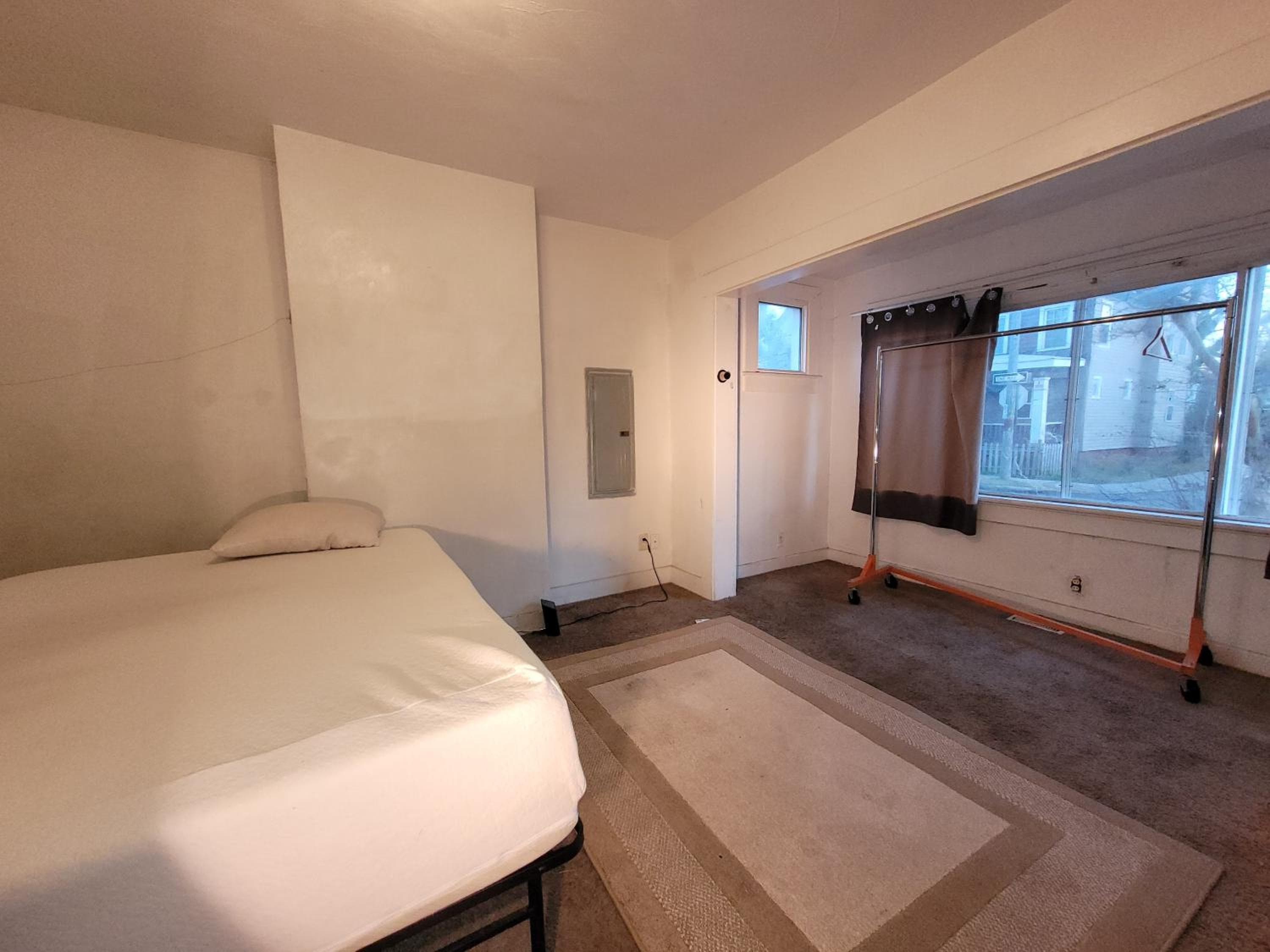 Downtown Norfolk private room D1