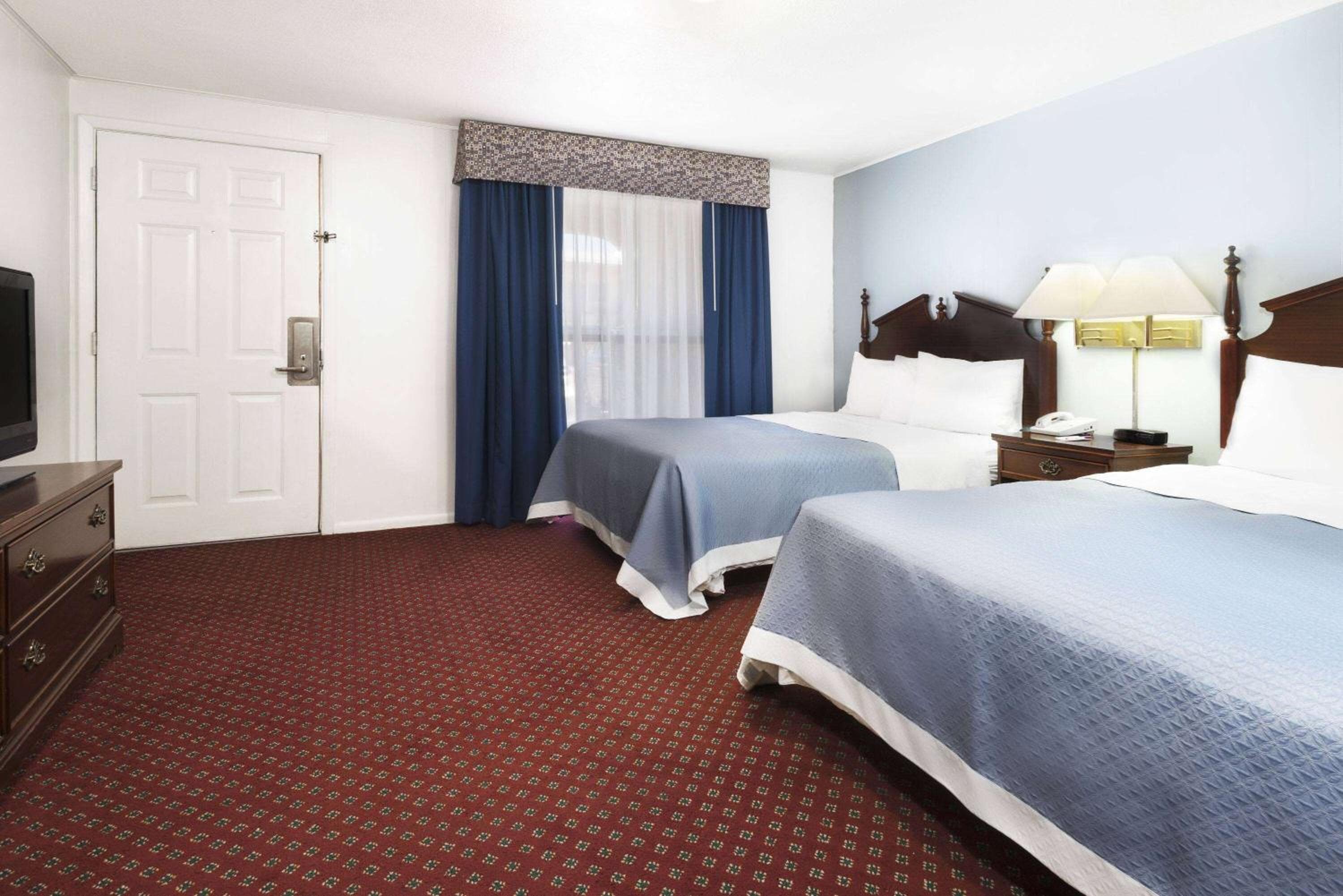Travelodge by Wyndham Las Vegas NM