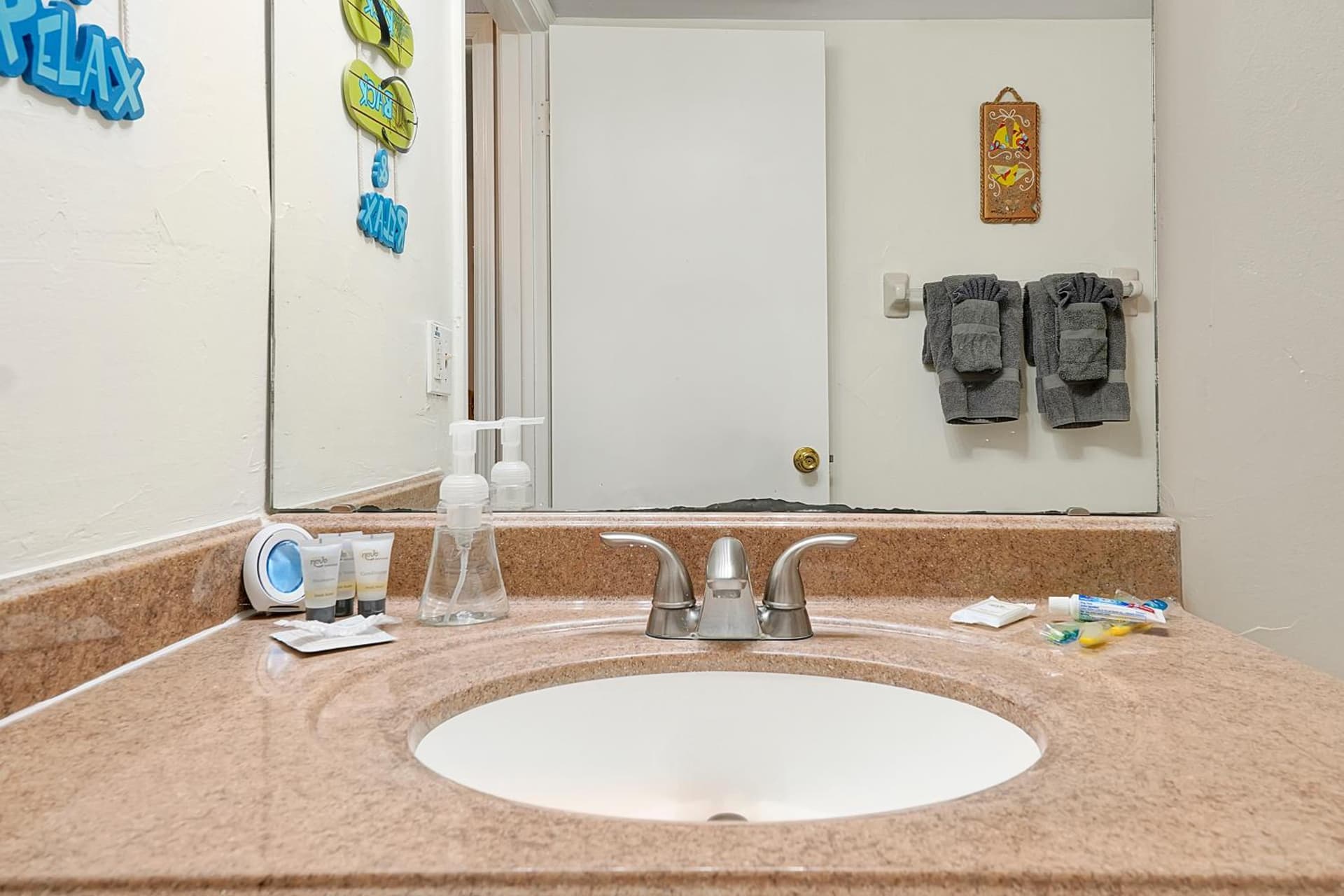 Stunning Beachfront Apartment Near Cocoa Beach Pier