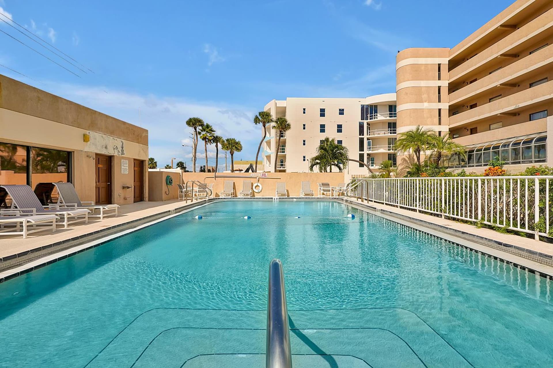 Stunning Beachfront Apartment Near Cocoa Beach Pier