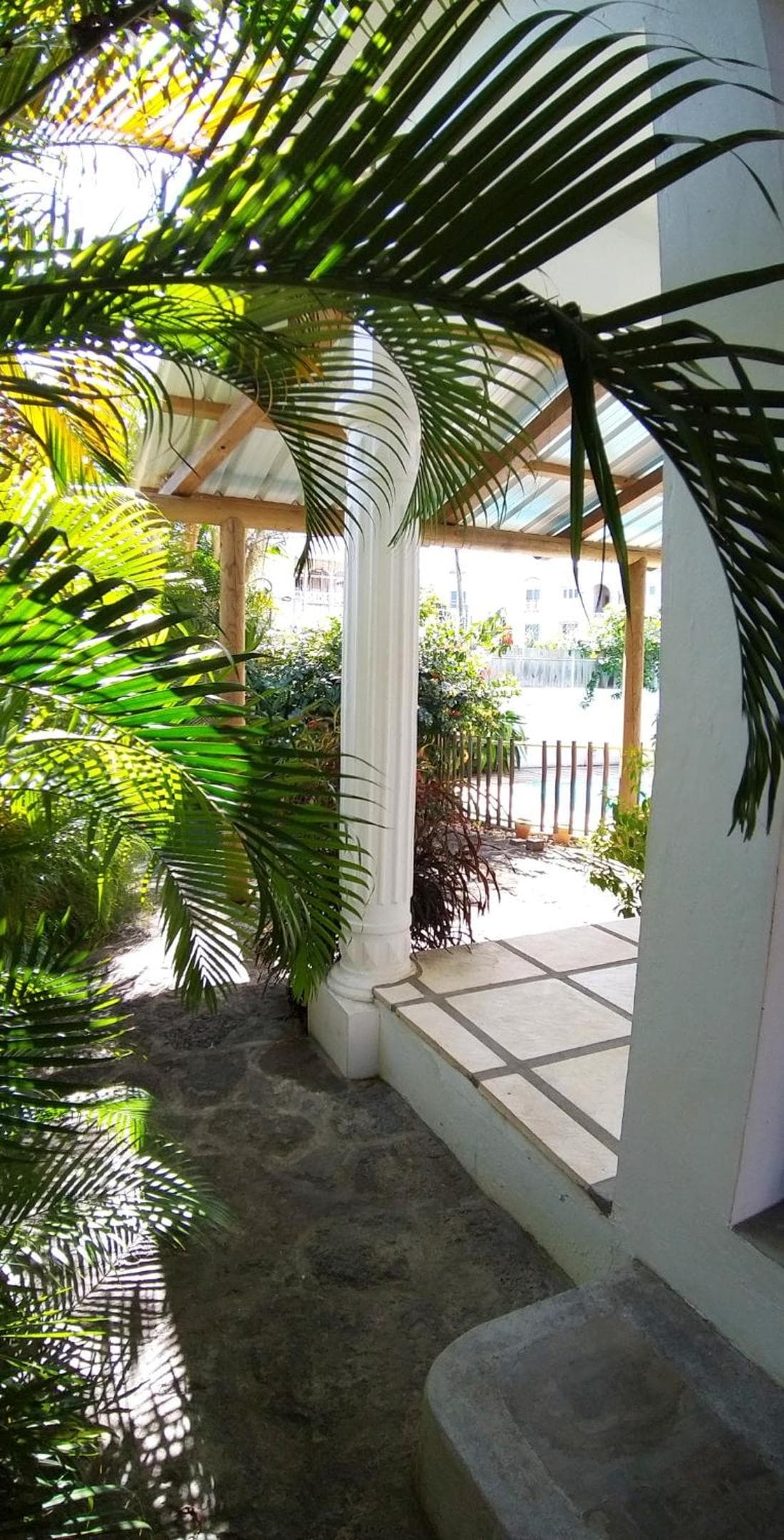 Spacious Apartment in Pamplemousses with Private Pool