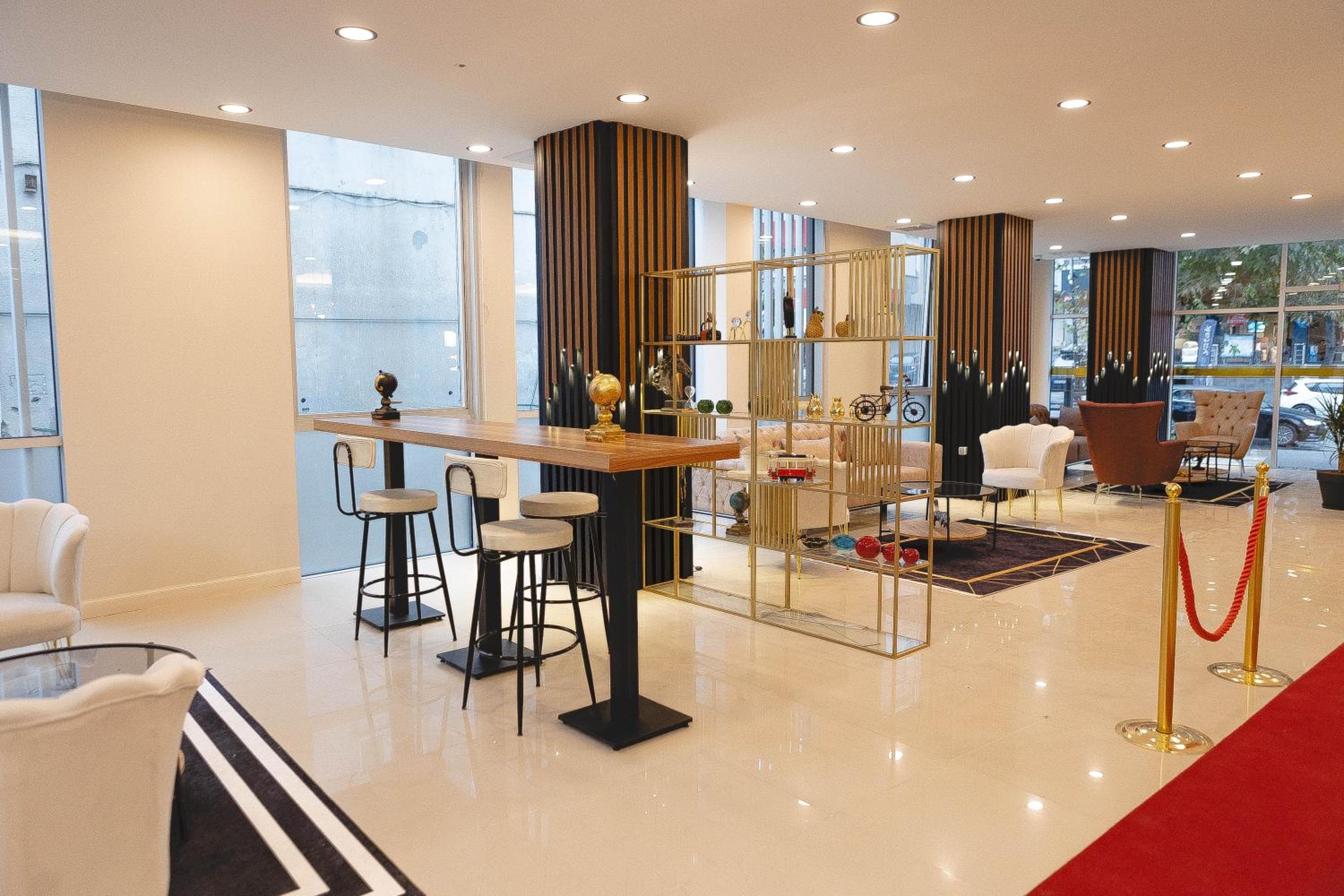 City Night Suites & Hotels