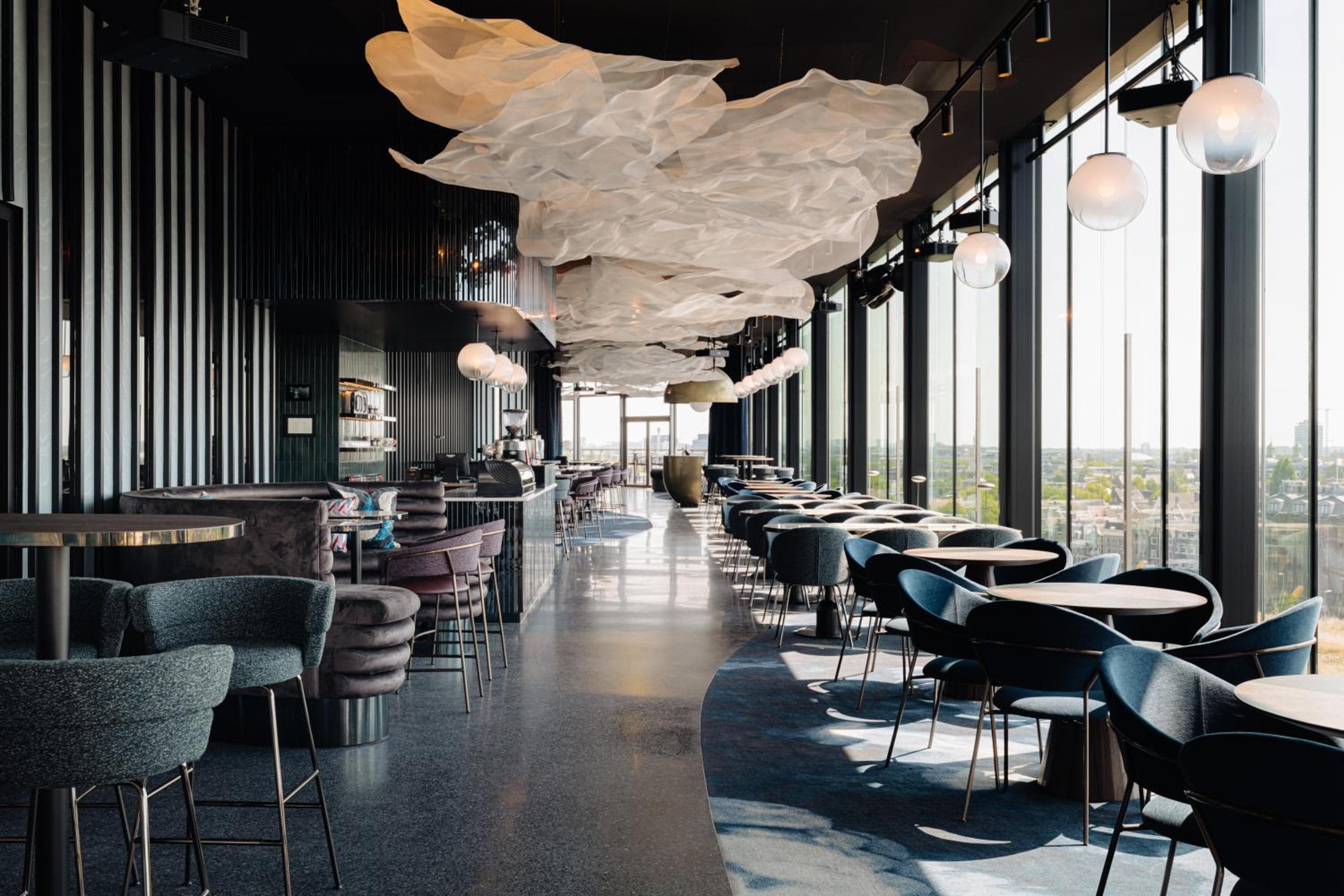 DoubleTree by Hilton Amsterdam Centraal Station